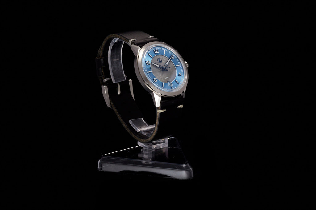 Comet 39mm 'Steel Blue'