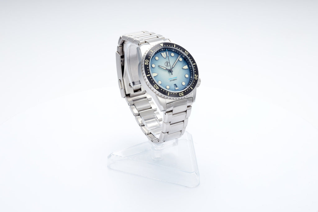 Mako 300m Diver 'Sky Blue'