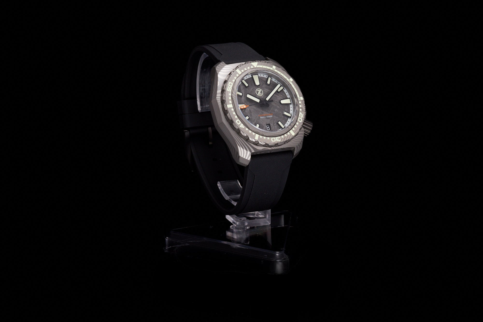 Hammerhead V3 300m SS Damascus Limited Edition