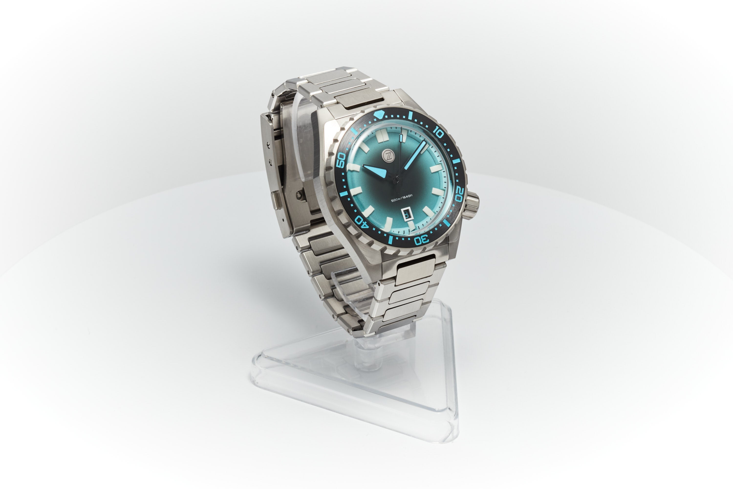 Thresher 44mm 'Azure'
