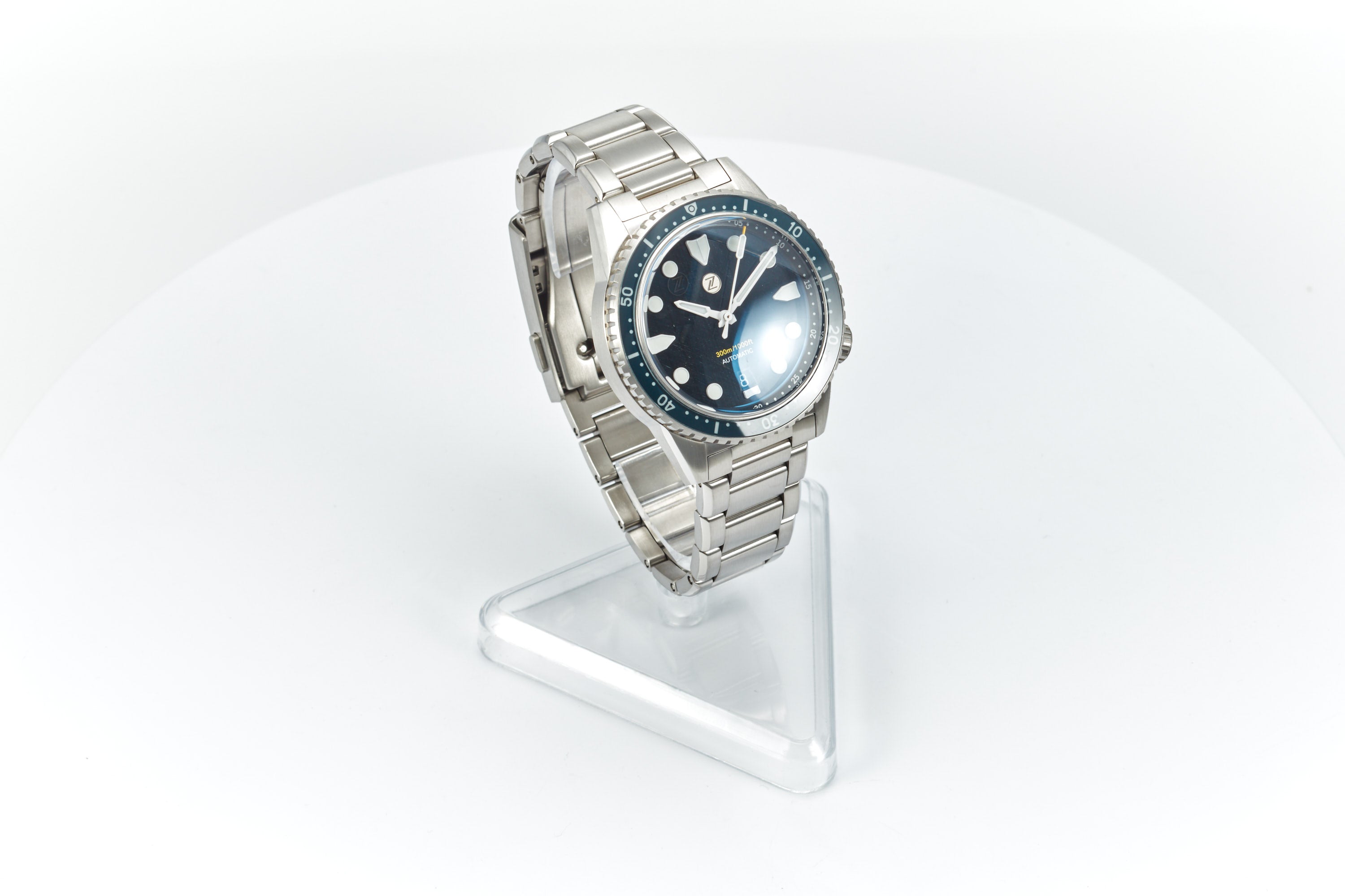 Mako 300m Diver 'Falcon's Eye'