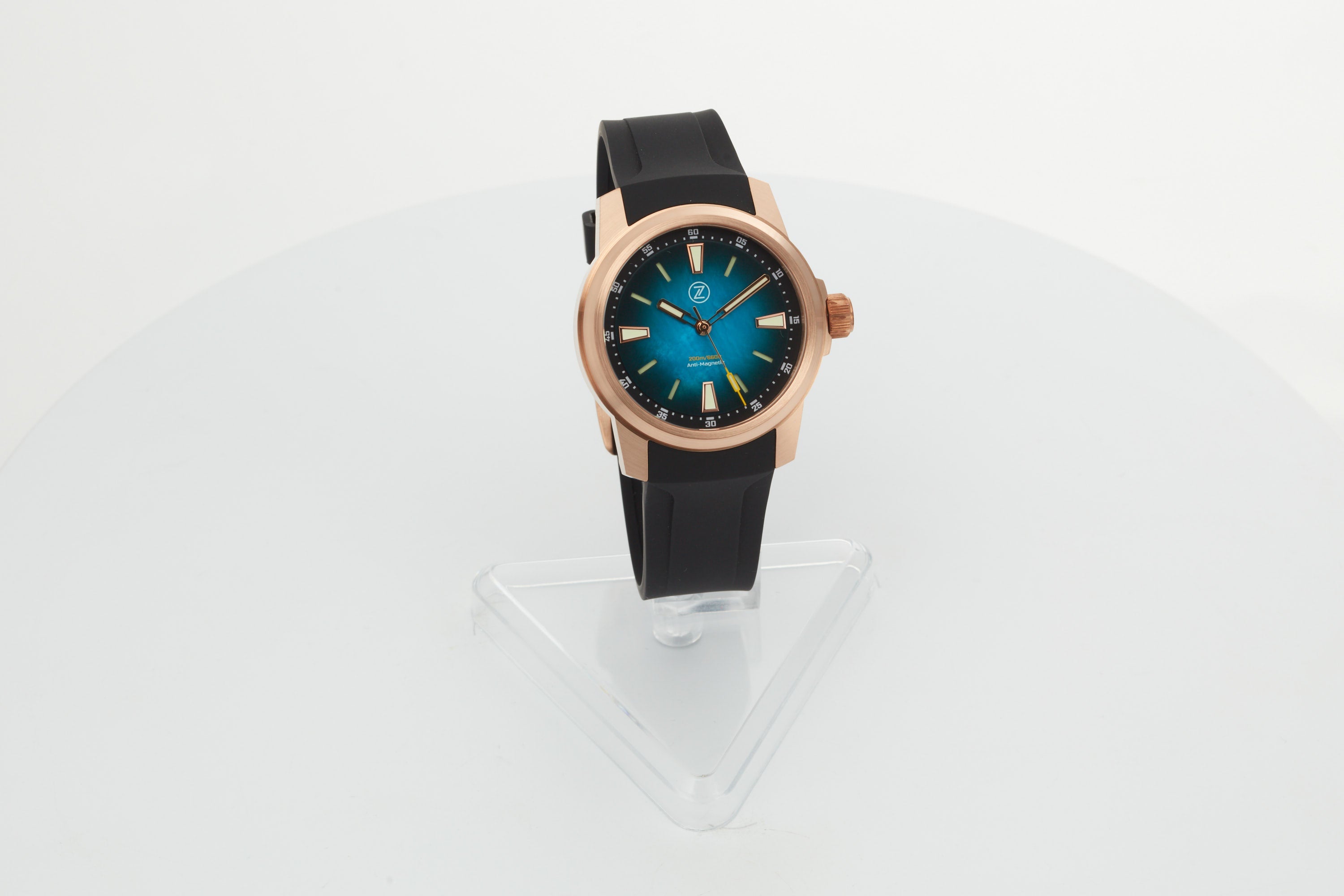 Aurora Field 38mm Br 'Teal MOP'