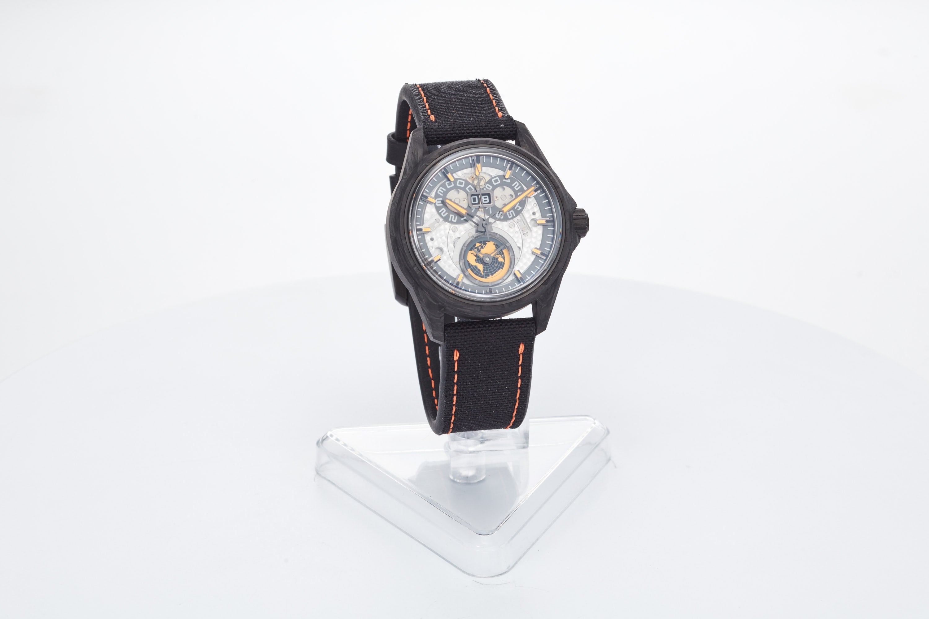 Spearfish Dual Time Carbon 'Supernova'