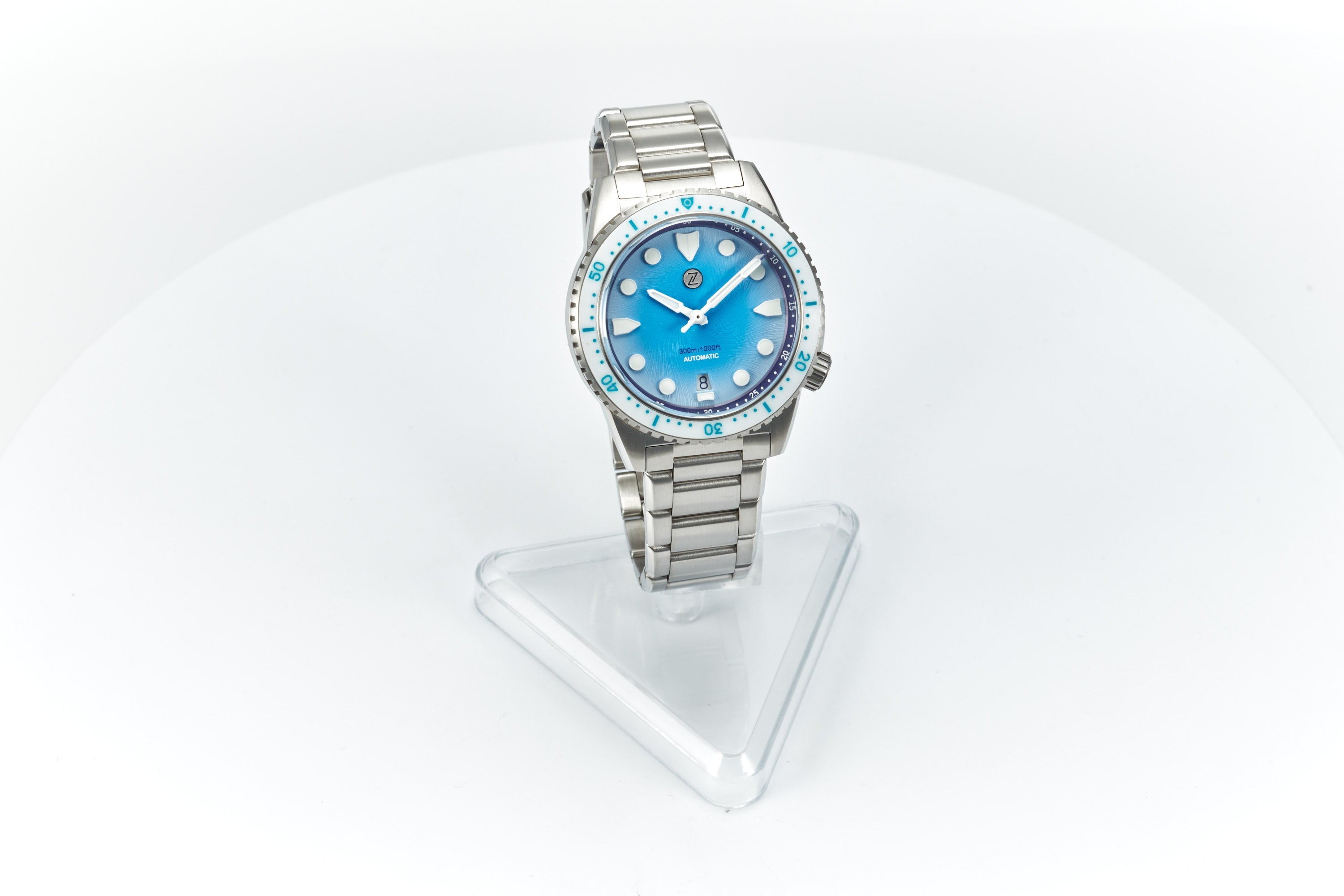 Mako 300m Diver 'Lagoon Blue'