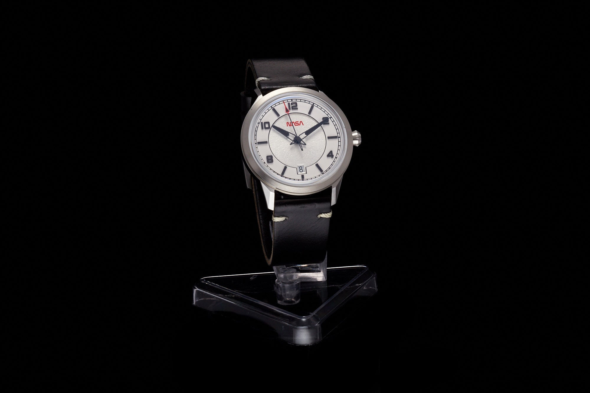 Comet 39mm 'NASA' Edition