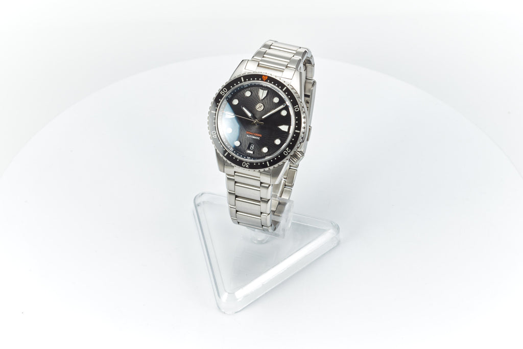 Mako 300m Diver 'Satin Black'