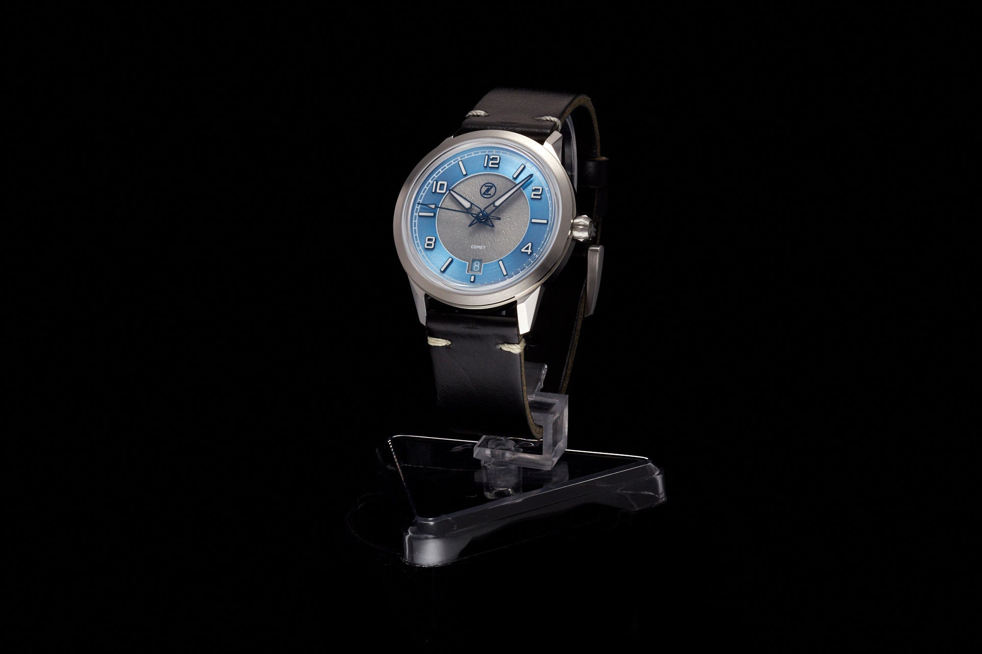 Comet 39mm 'Steel Blue'