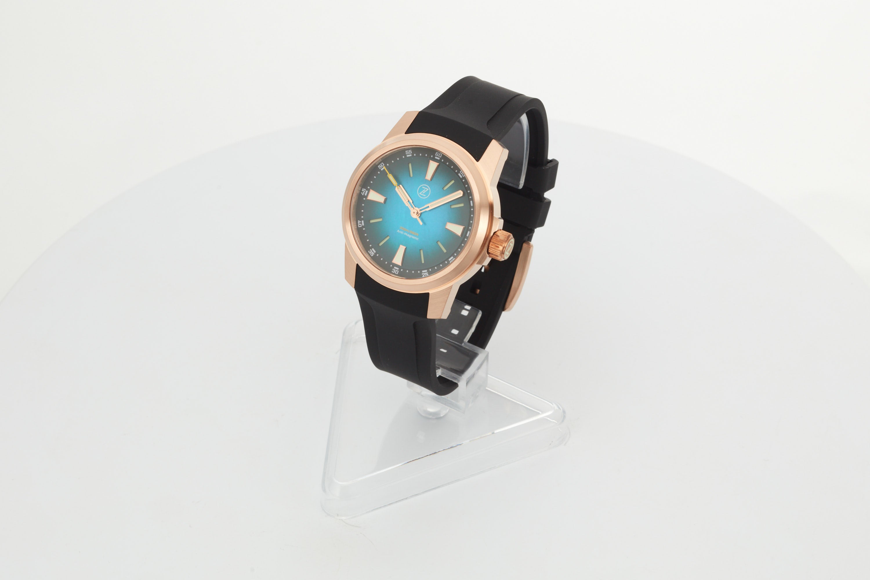 Aurora Field 38mm Br 'Teal MOP'