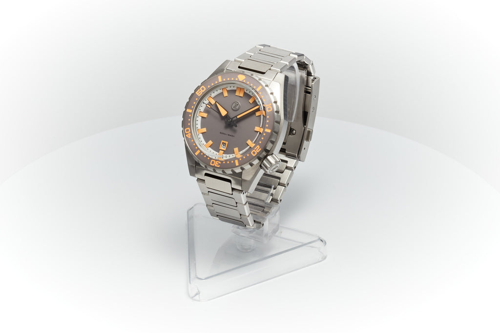 Thresher 44mm 'Ember'