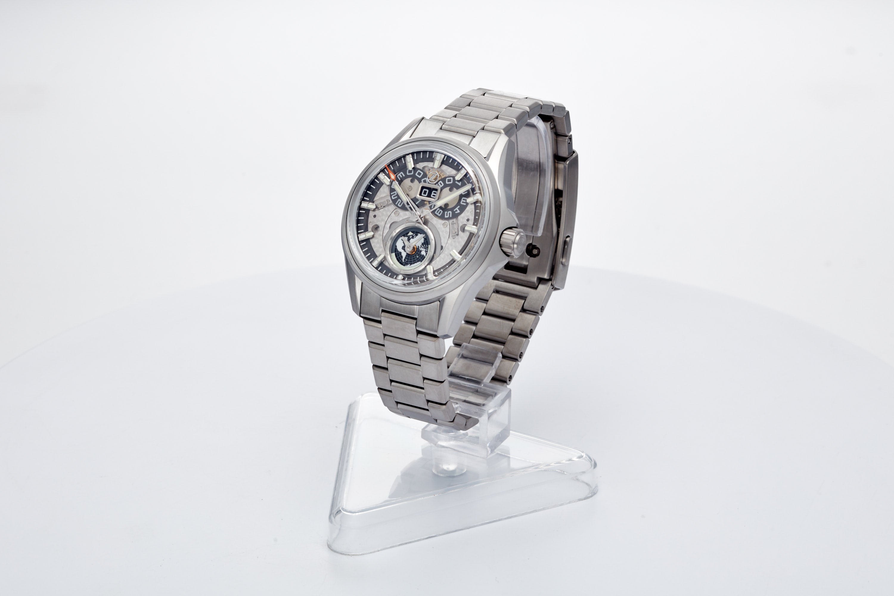 Spearfish Dual Time Ti 'Spark'