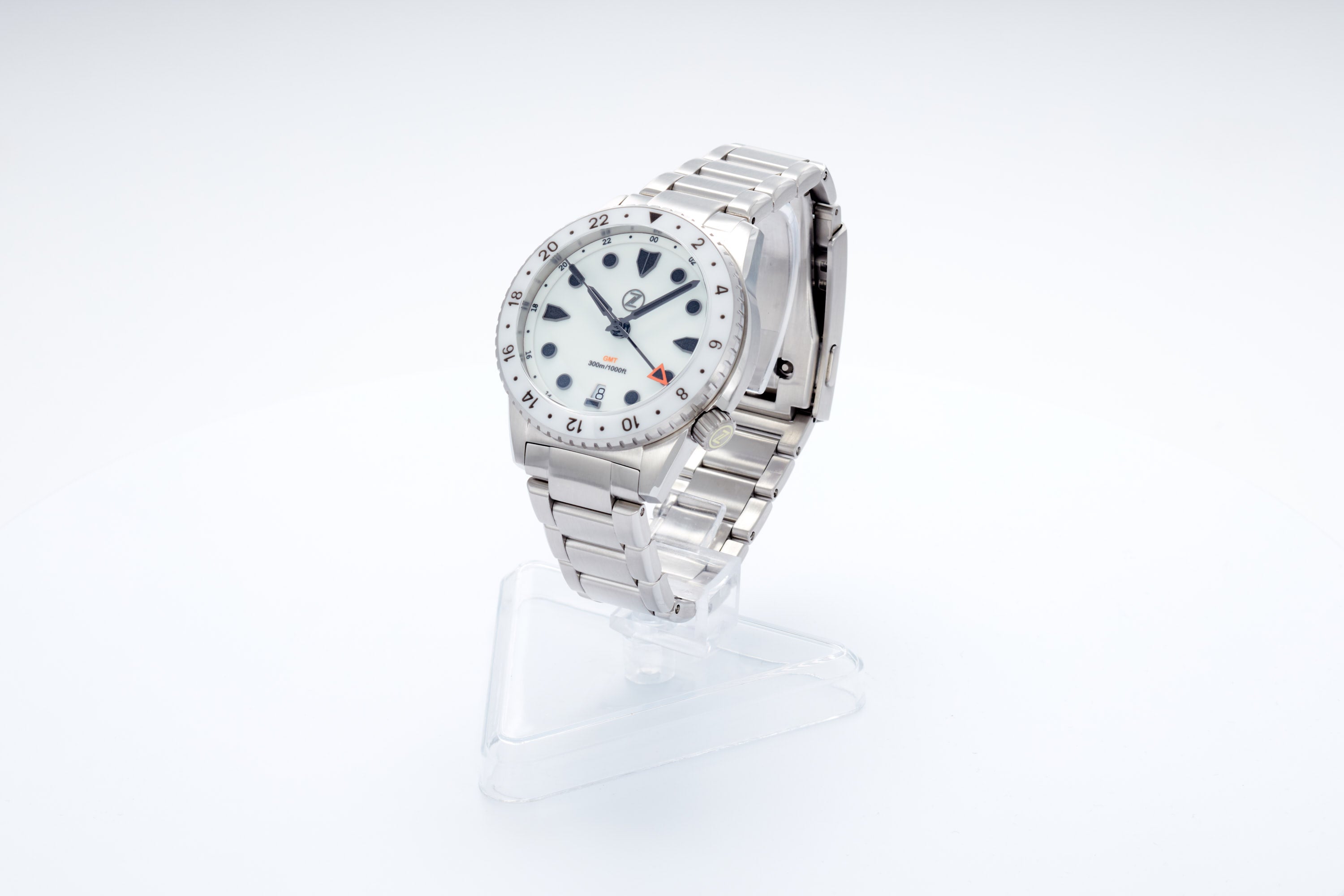 Mako 300m GMT 'Frost'