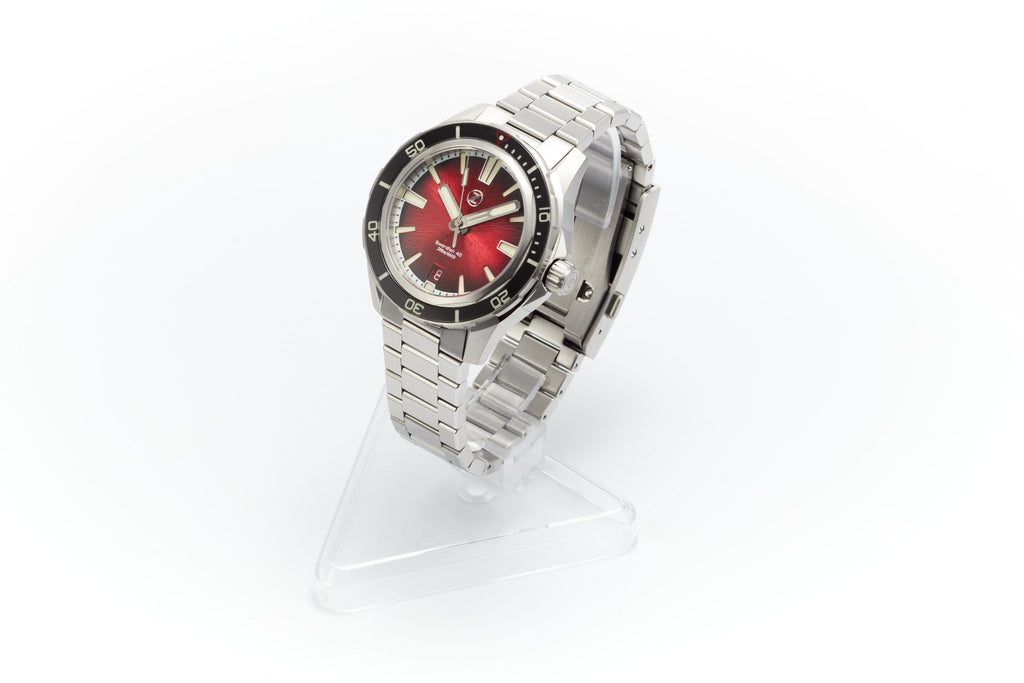 Swordfish 40mm SS 'Crimson Red'