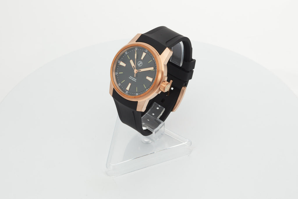Aurora Field 42mm Br 'Onyx'