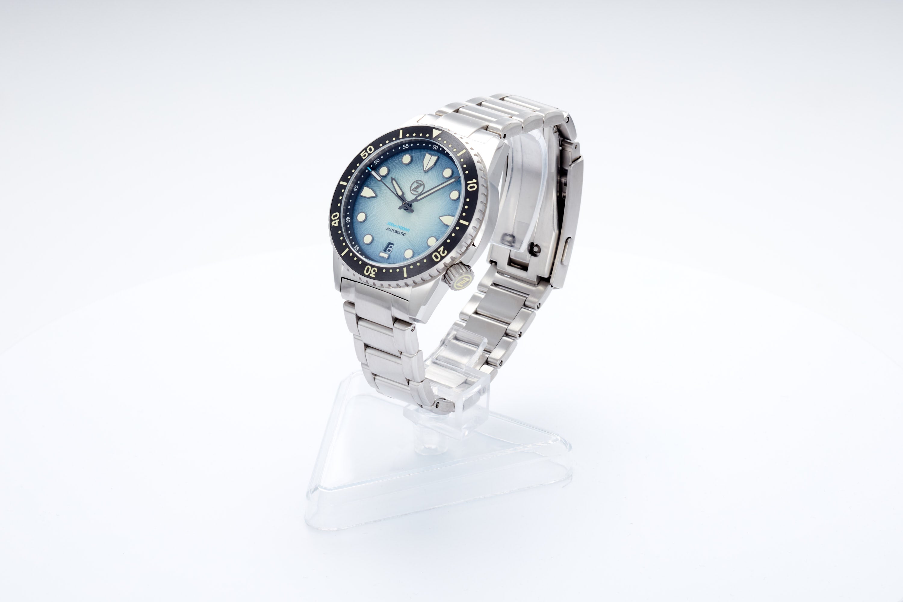 Mako 300m Diver 'Sky Blue'