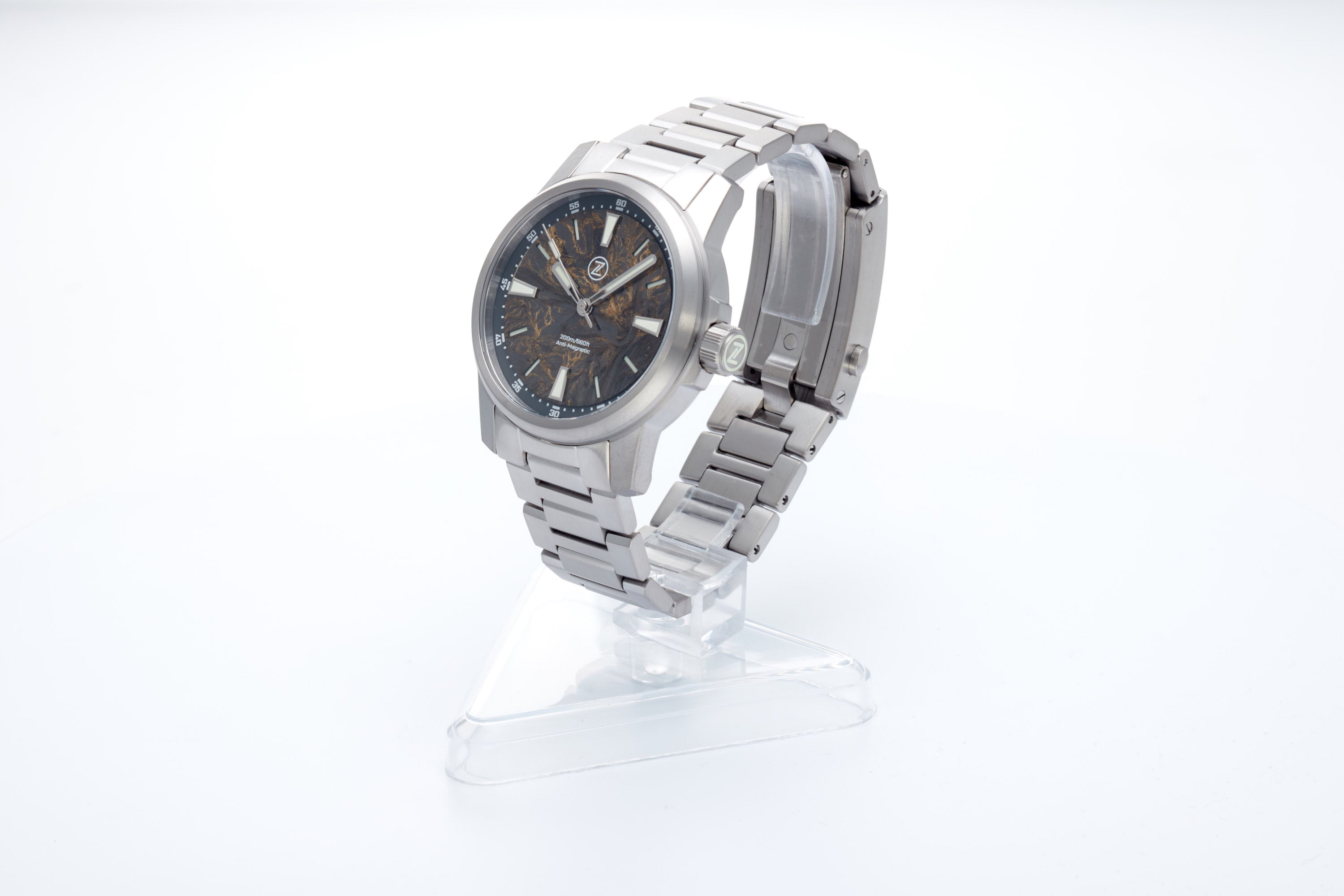 Aurora Field 42mm Ti 'Gold Carbon'