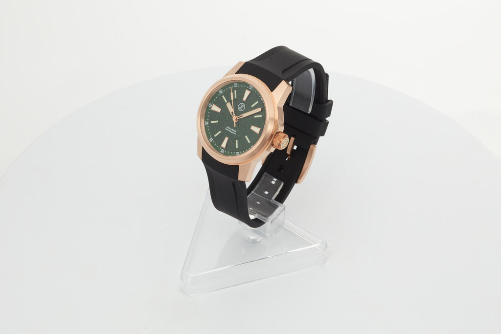 Aurora Field 38mm Br 'Green Aventurine'