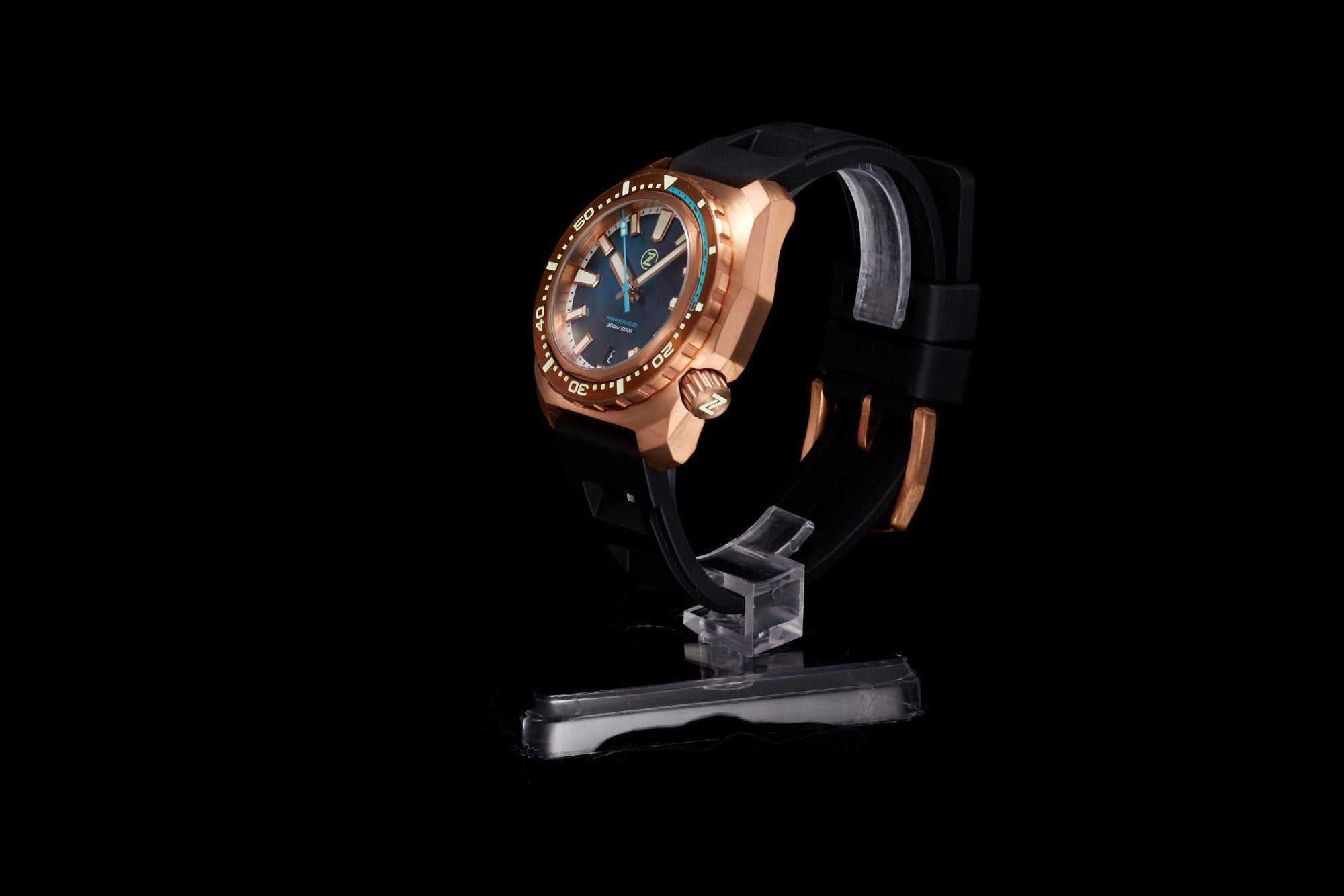 Hammerhead V3 300m Bronze 'MOP'