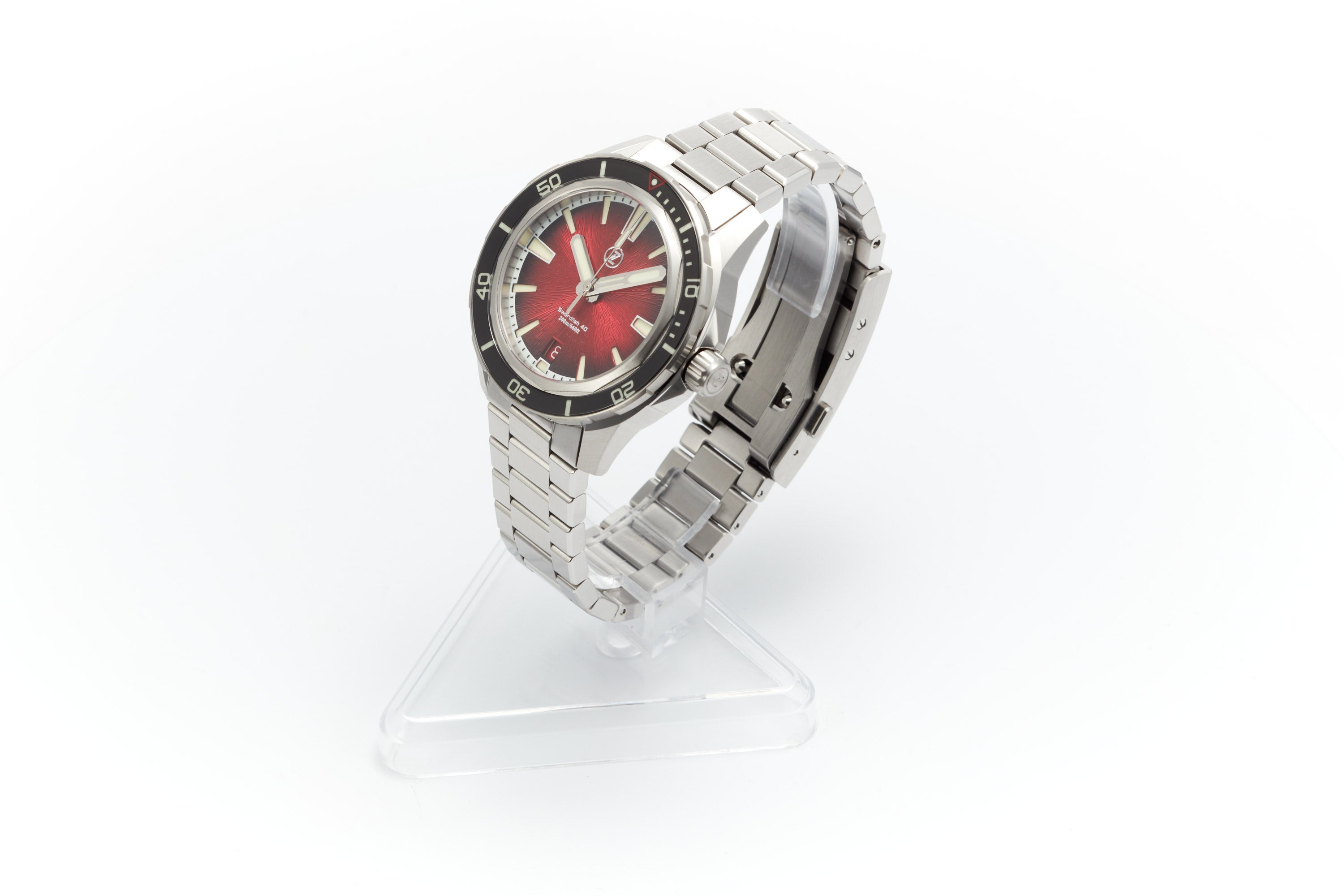 Swordfish 40mm SS 'Crimson Red'