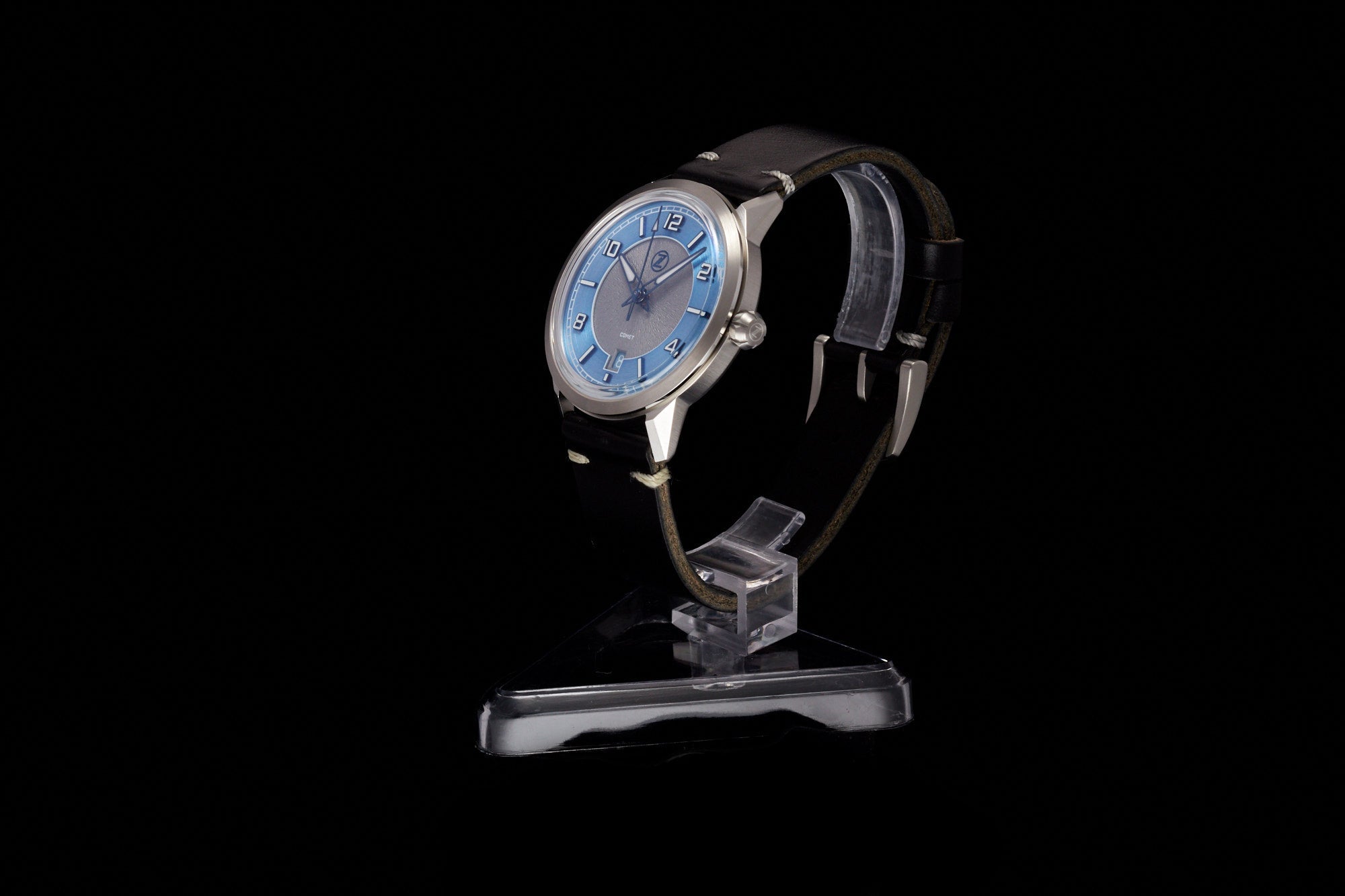 Comet 39mm 'Steel Blue'