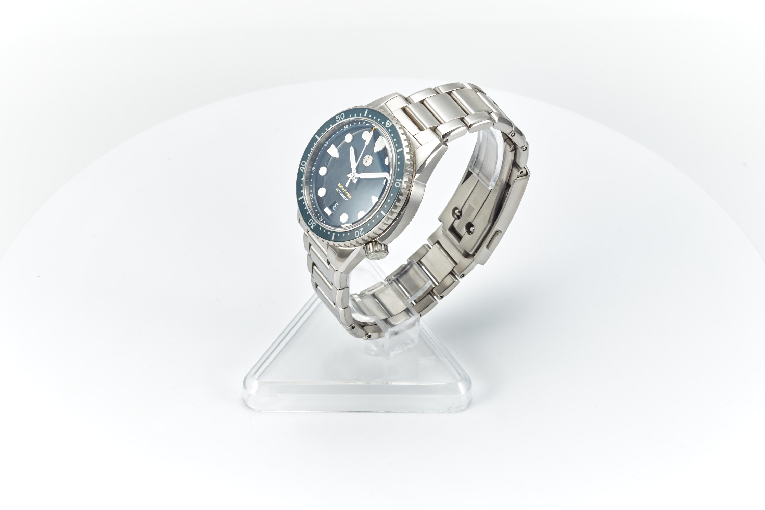 Mako 300m Diver 'Falcon's Eye'