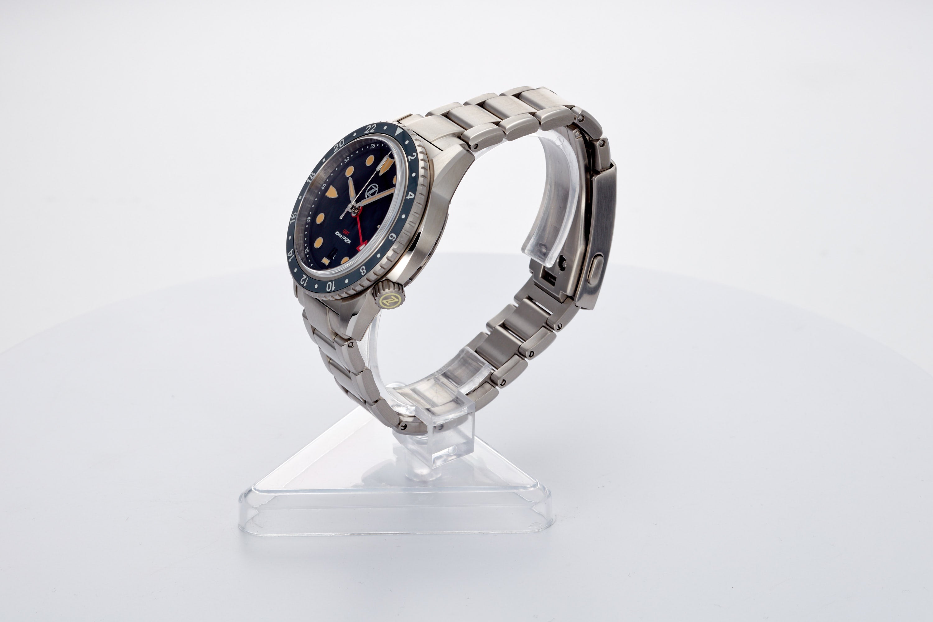 Mako 300m GMT 'Vintage Black'