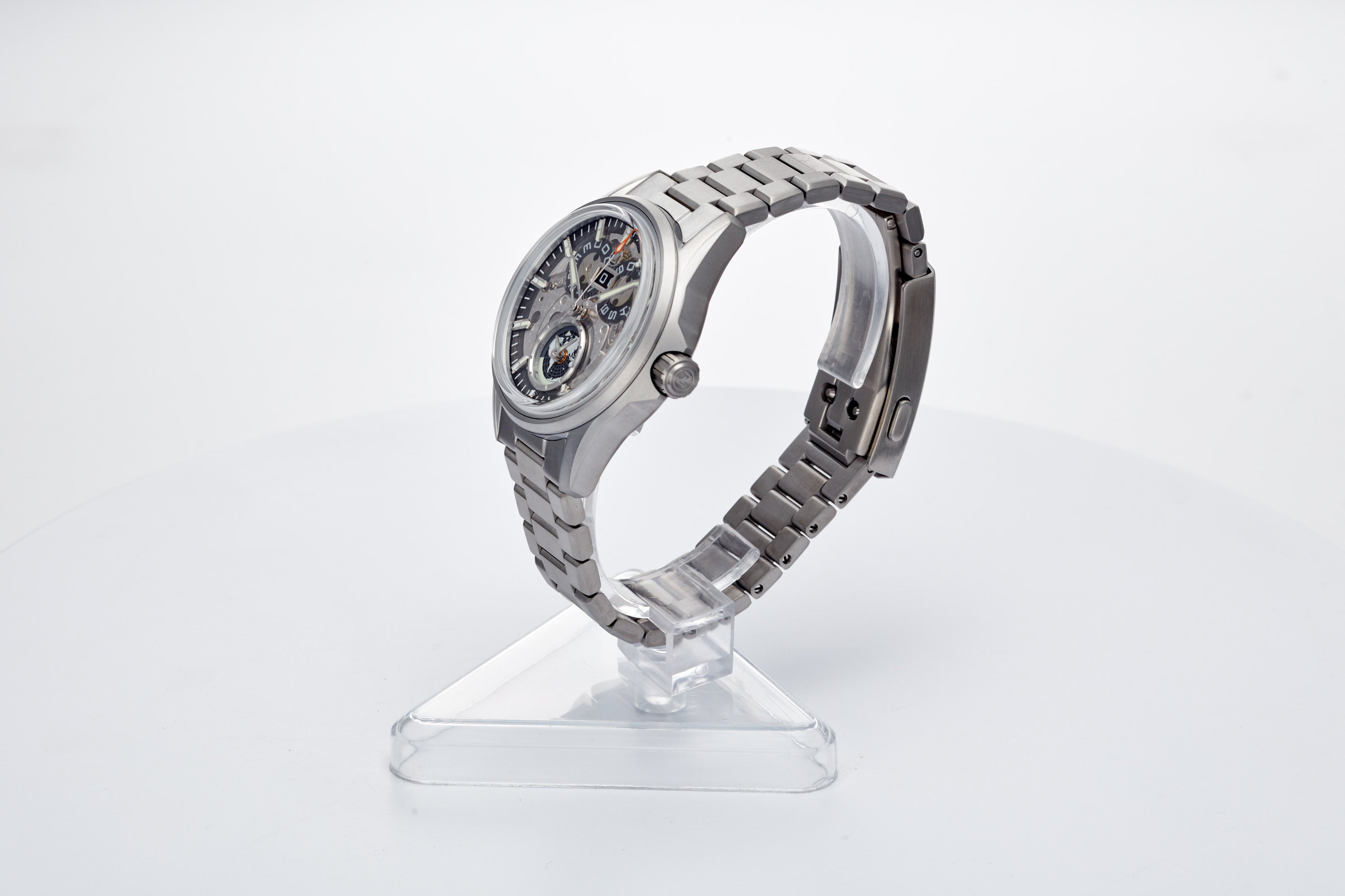 Spearfish Dual Time Ti 'Spark'