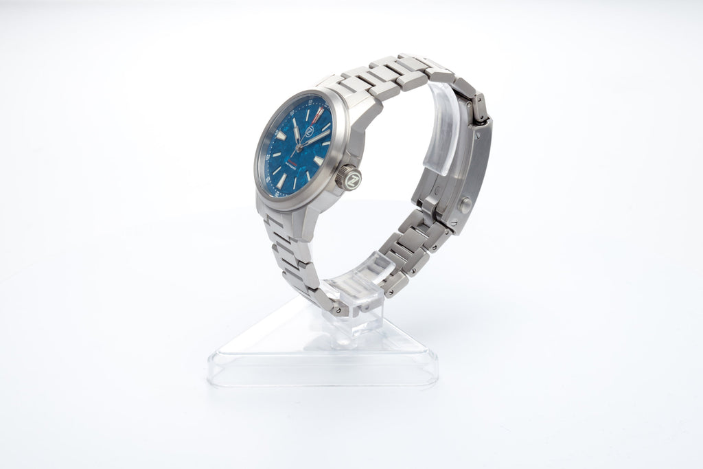 Aurora Field 38mm Ti 'Crystallised Ti' Limited Edition