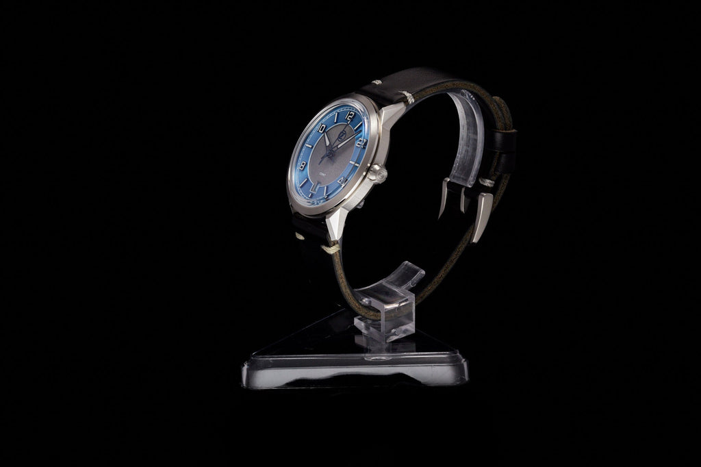 Comet 39mm 'Steel Blue'
