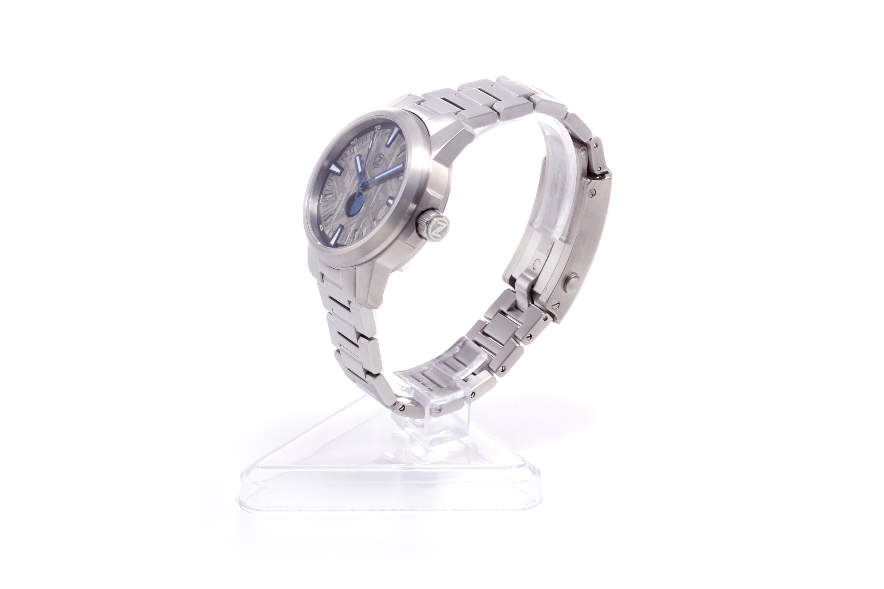 Aurora Moonphase Meteorite