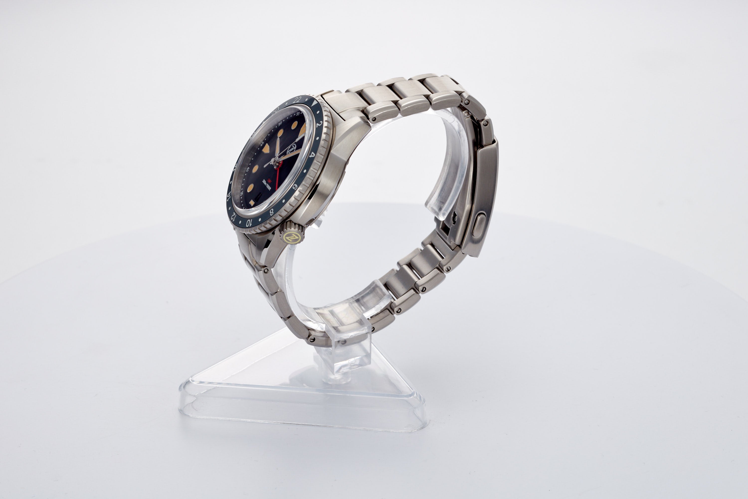 Mako 300m GMT 'Vintage Black'