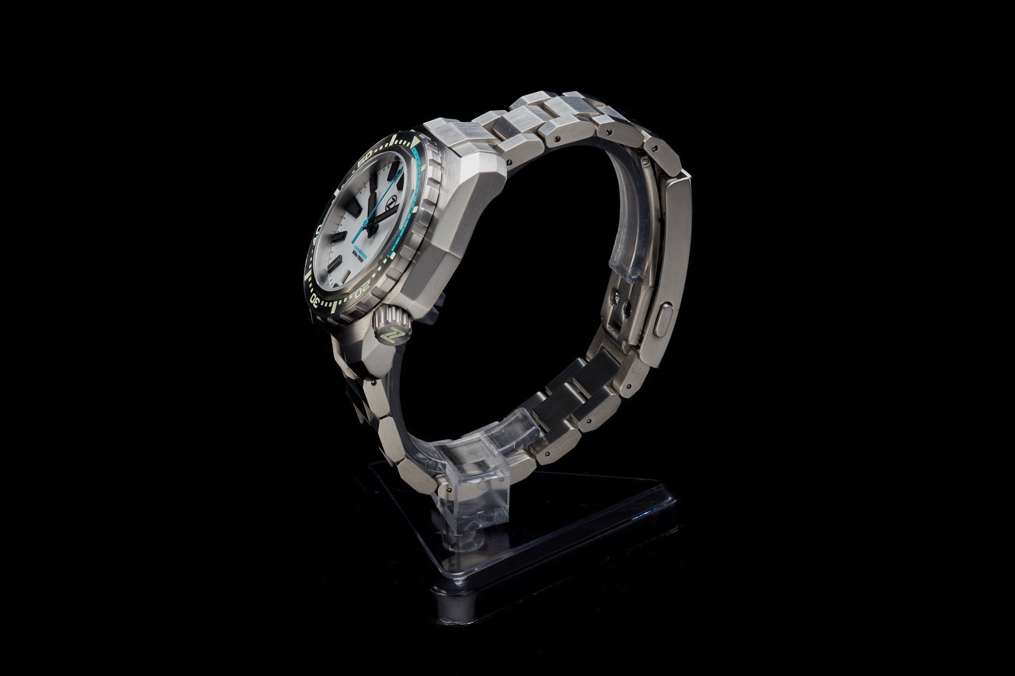 Hammerhead V3 300m Steel Frost