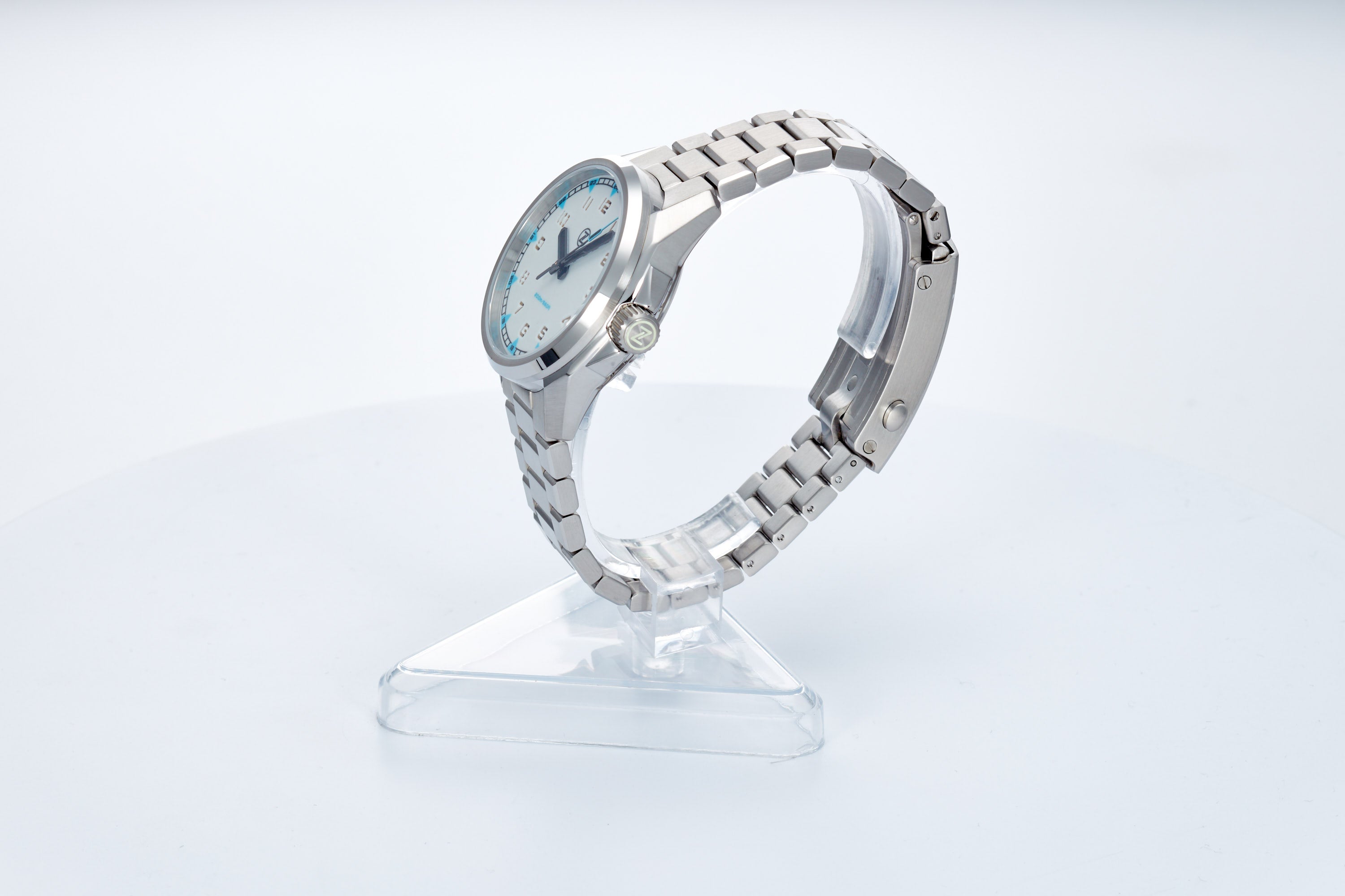 Swordfish Field 38mm SS 'Frost'