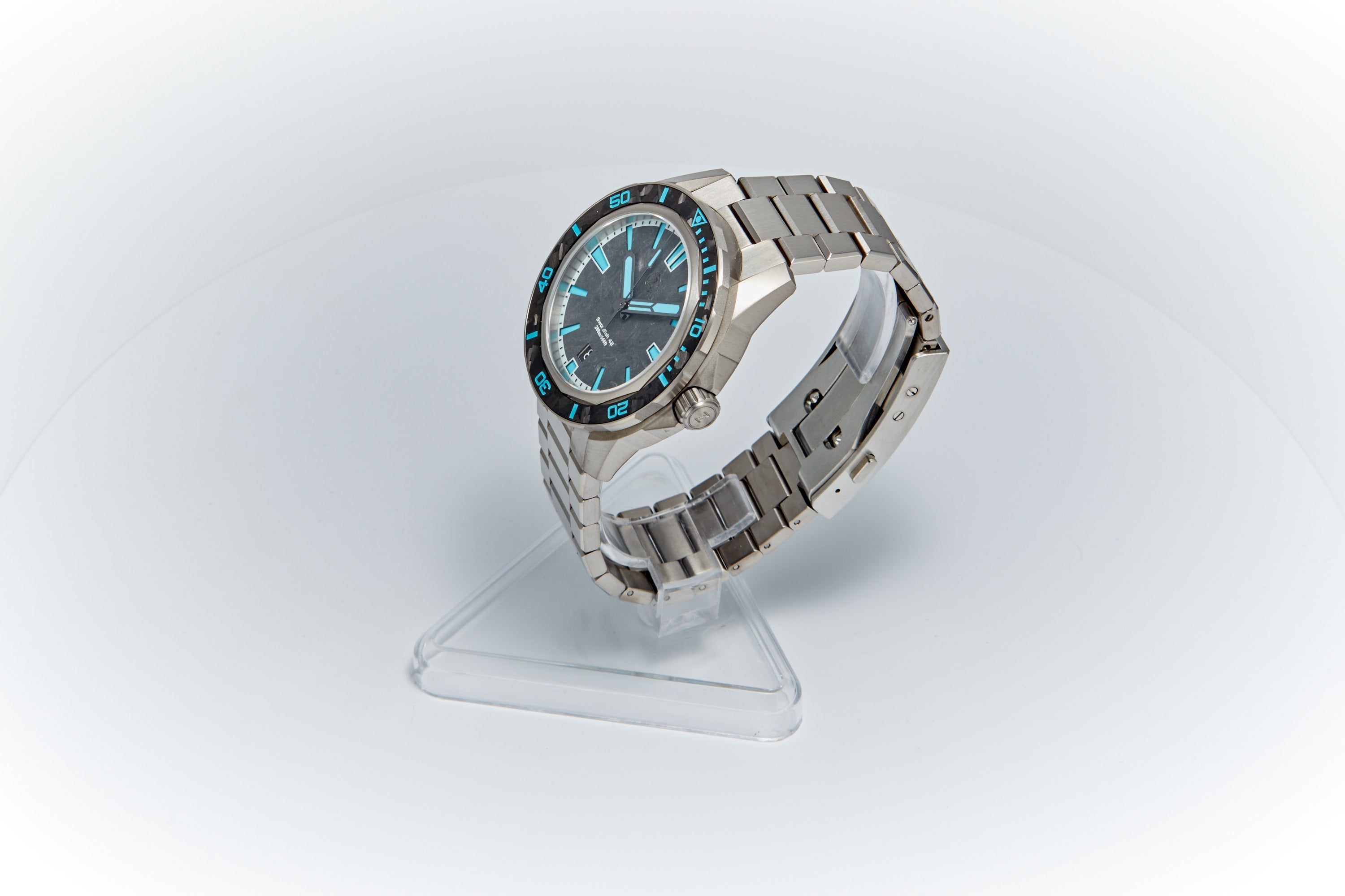 Swordfish 42mm Ti 'Carbon'