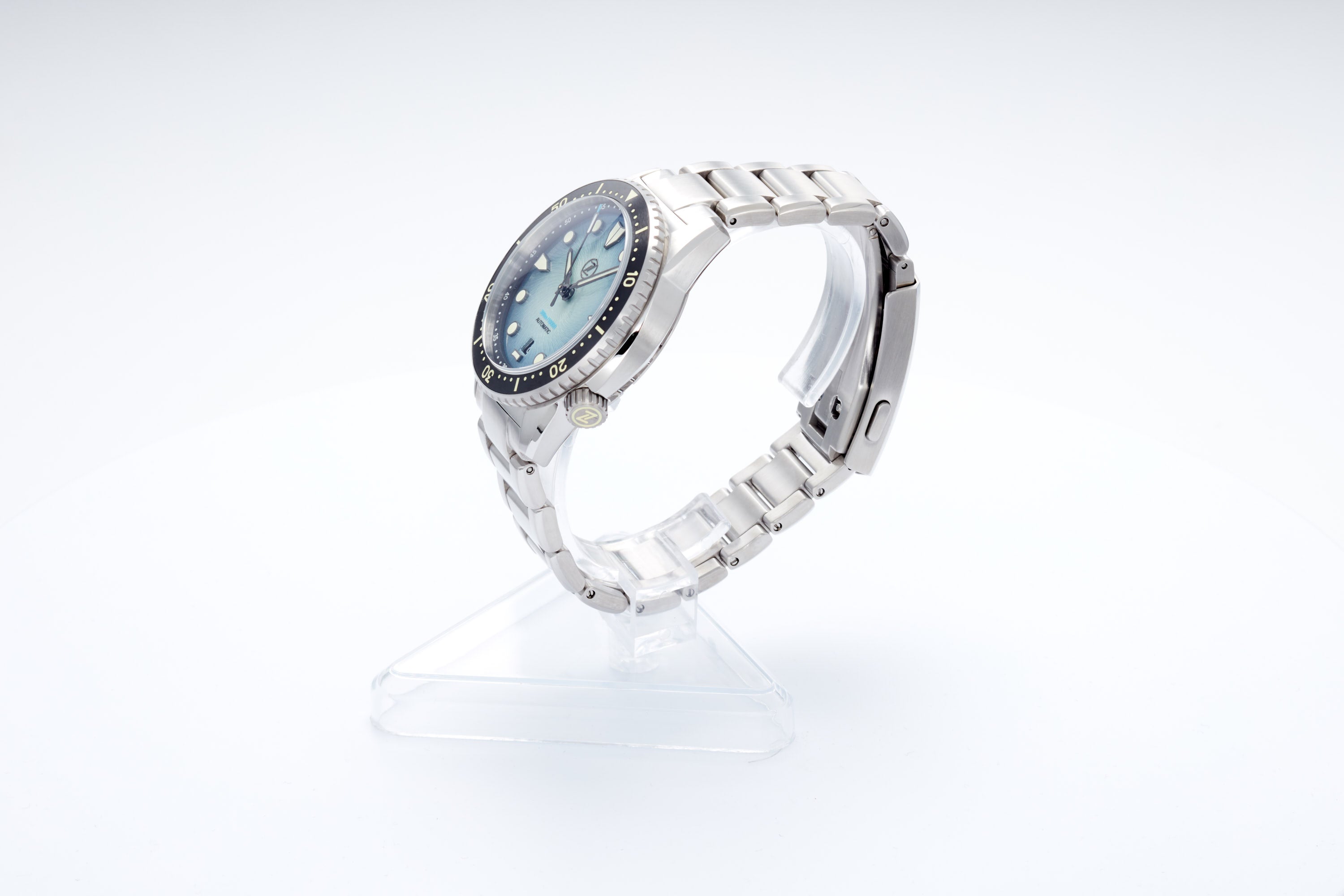 Mako 300m Diver 'Sky Blue'