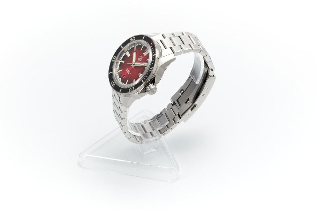 Swordfish 40mm SS 'Crimson Red'