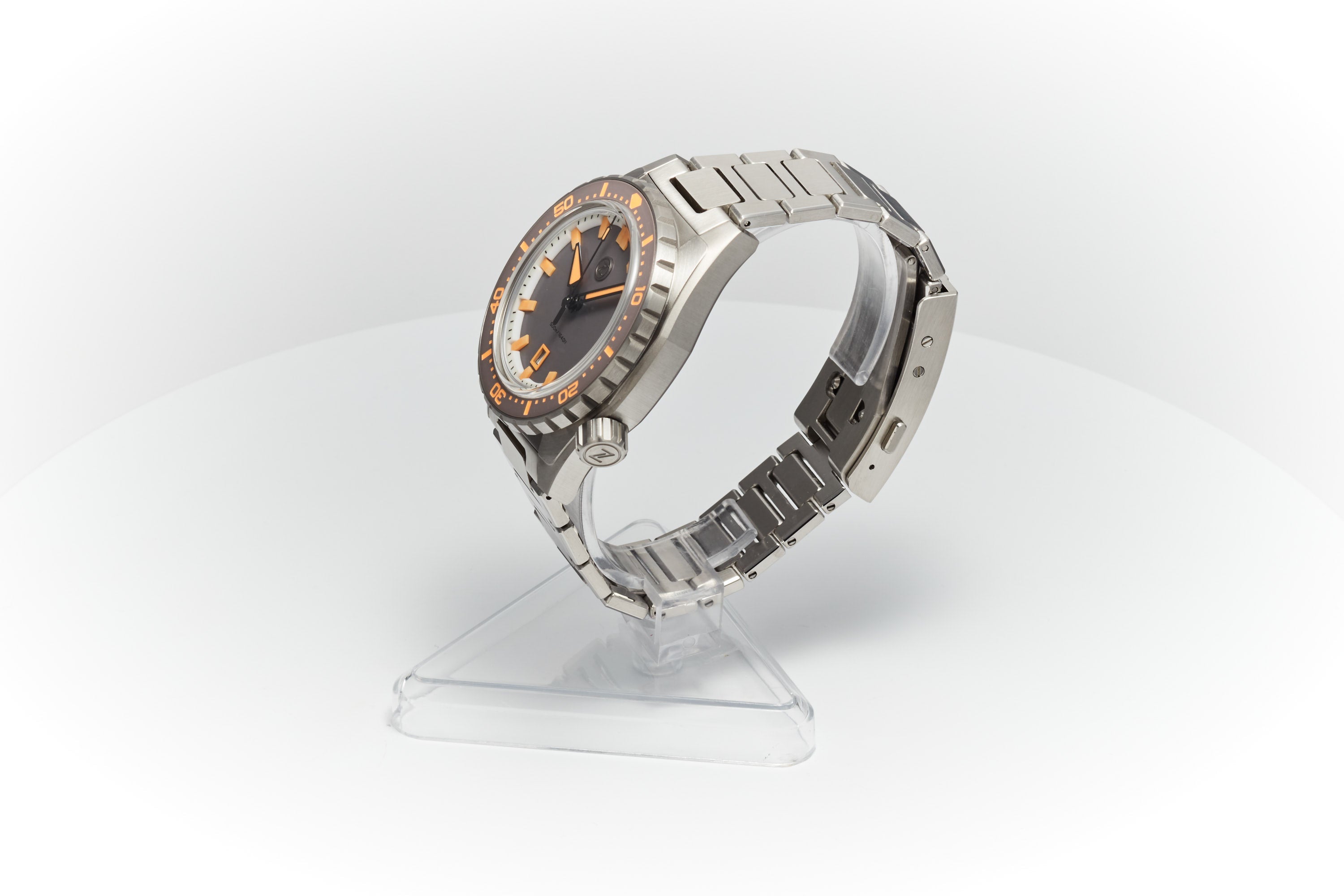Thresher 44mm 'Ember'