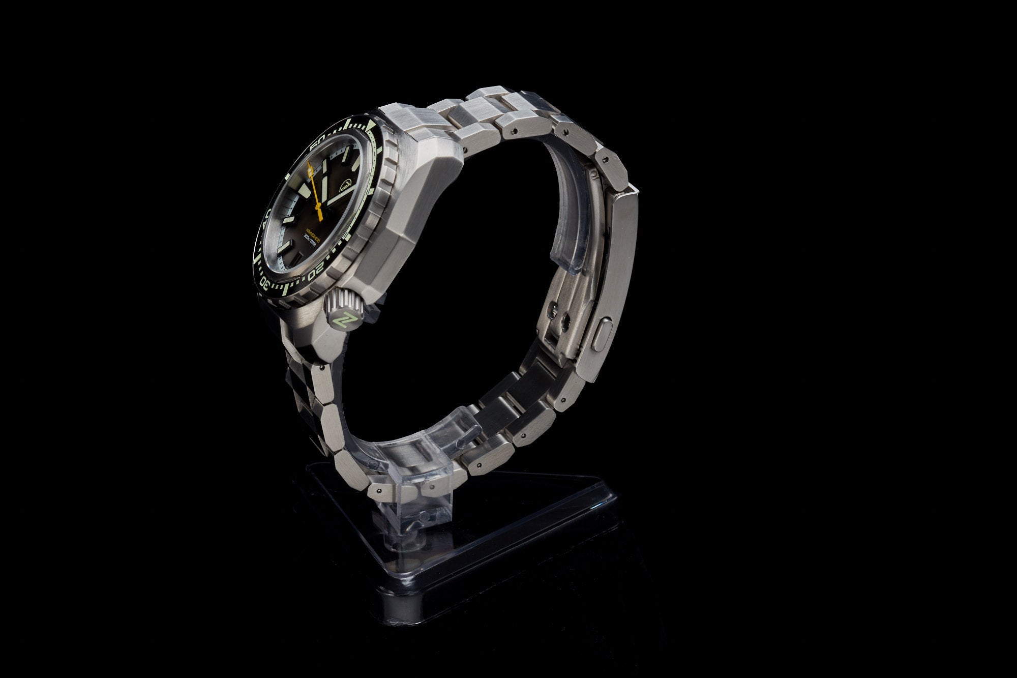 Hammerhead V3 300m Steel Vintage Black