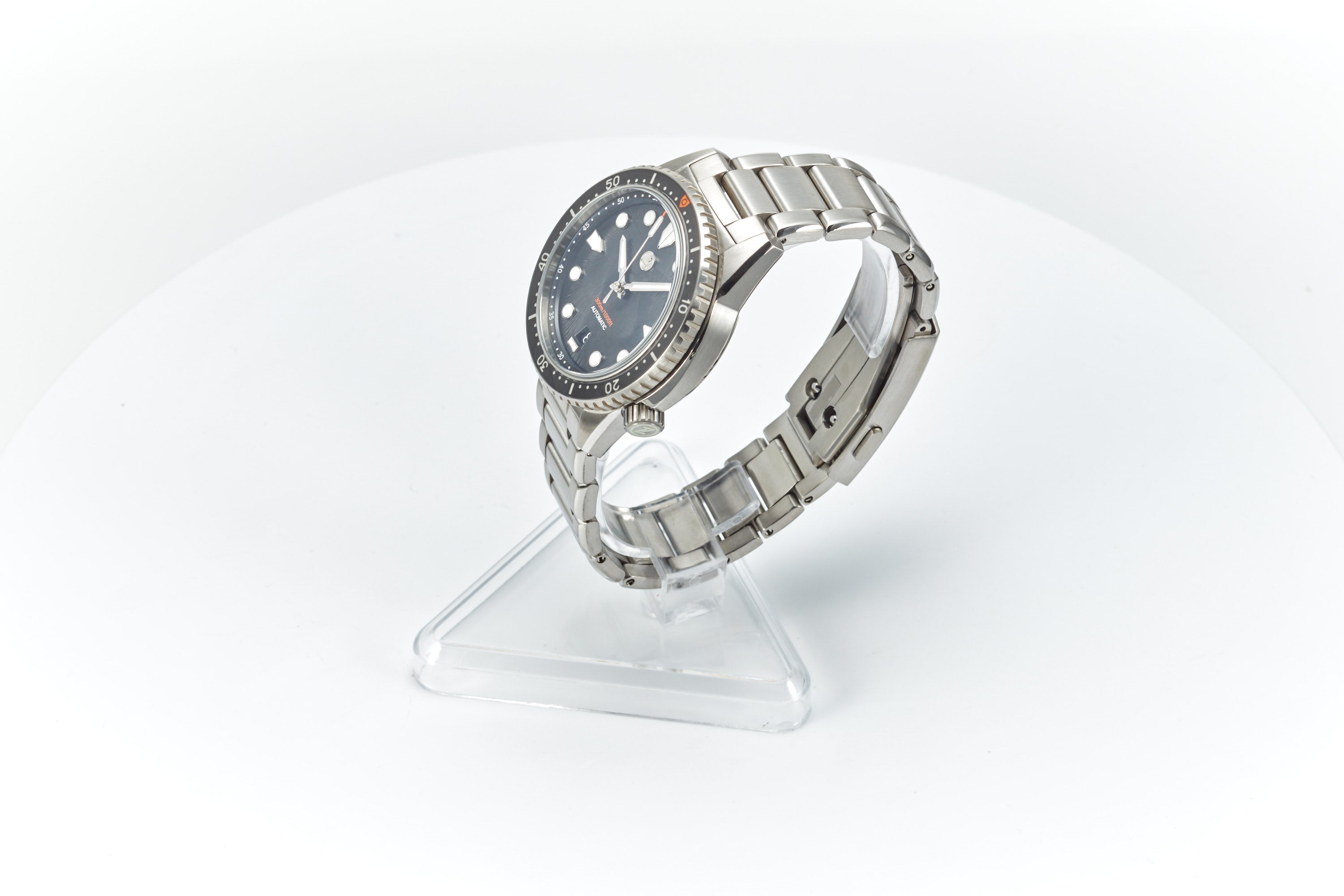 Mako 300m Diver 'Satin Black'