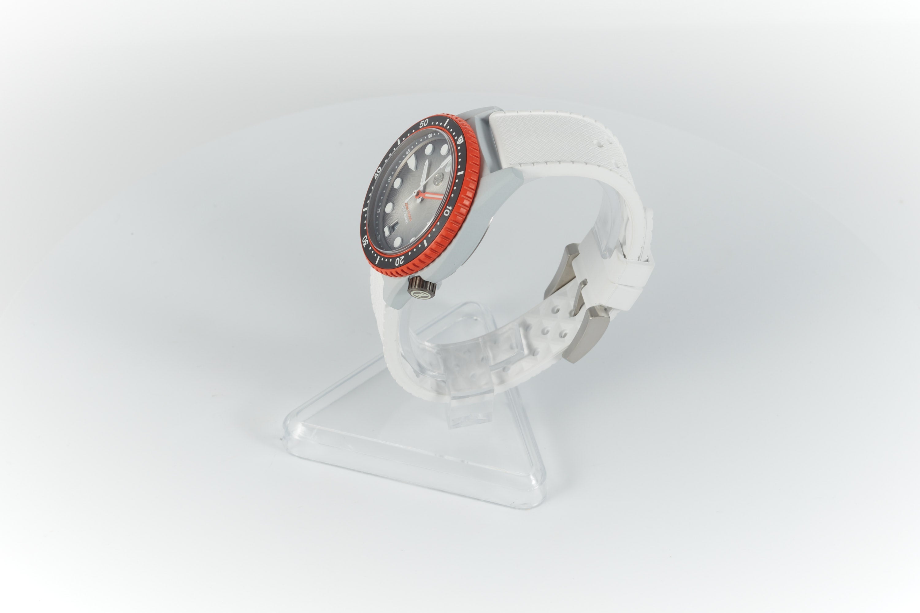 Mako 300m Diver 'Solar Flare'