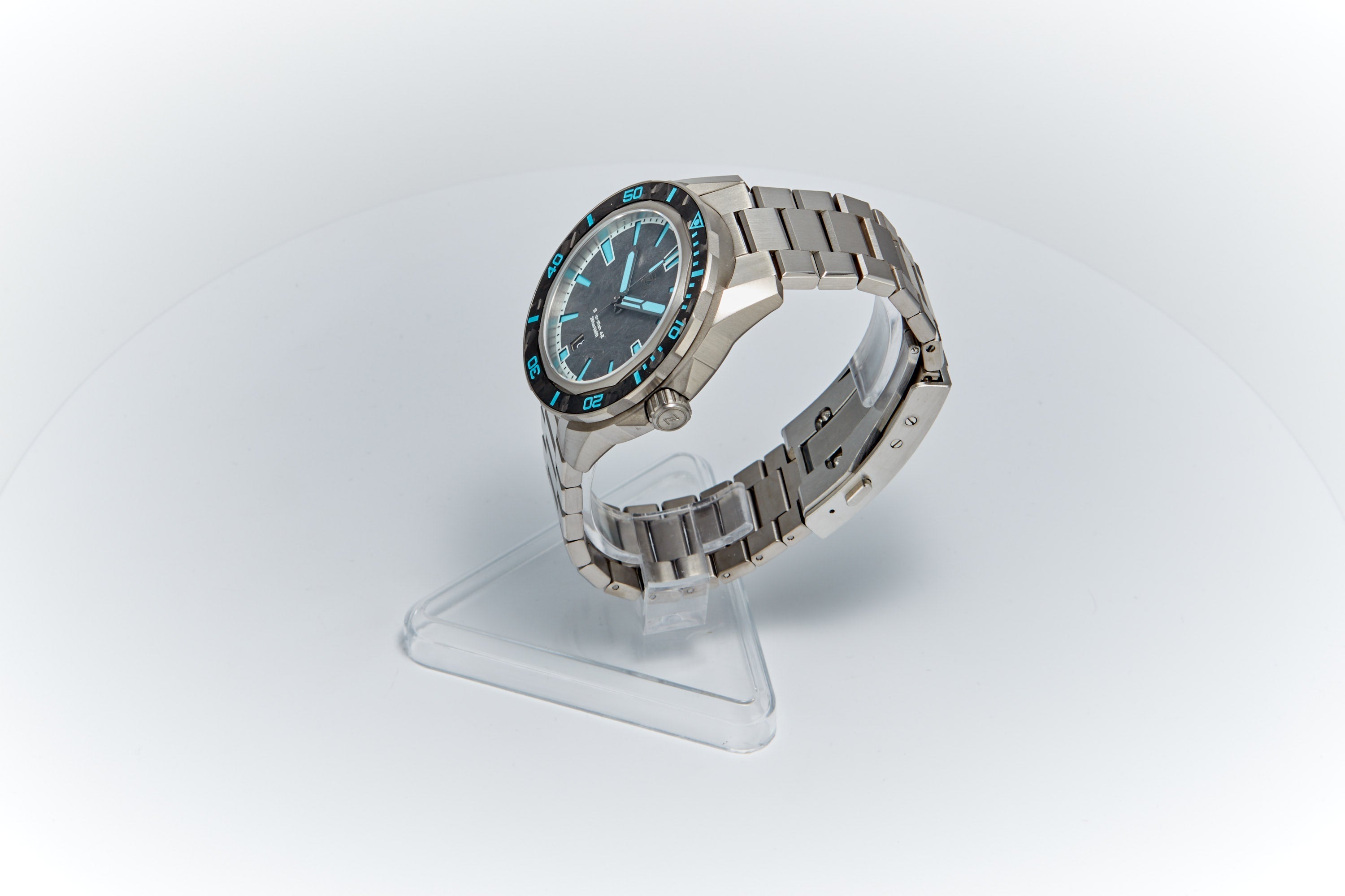 Swordfish 42mm Ti 'Carbon'