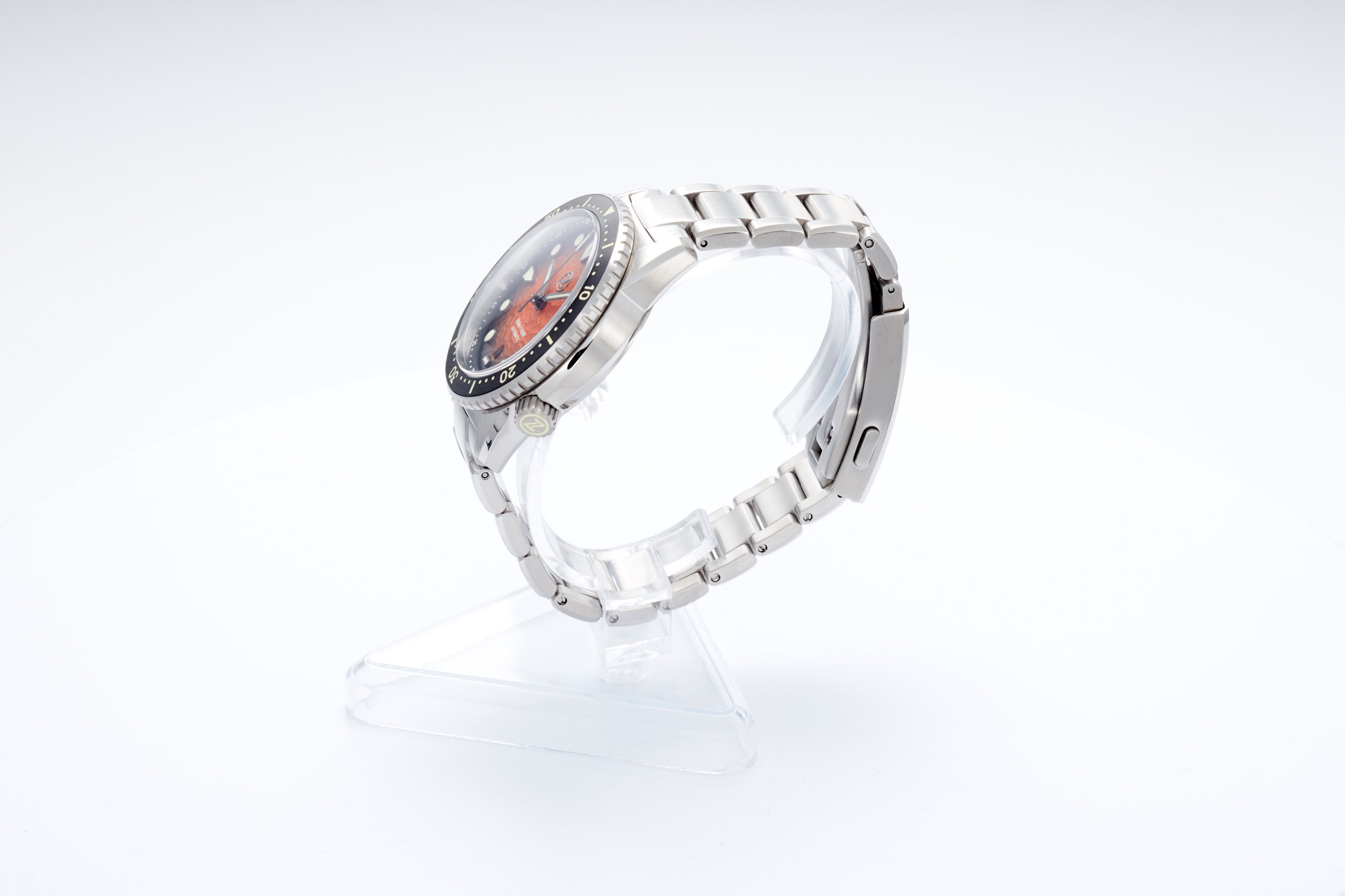 Mako 300m Diver 'Hammered Orange'