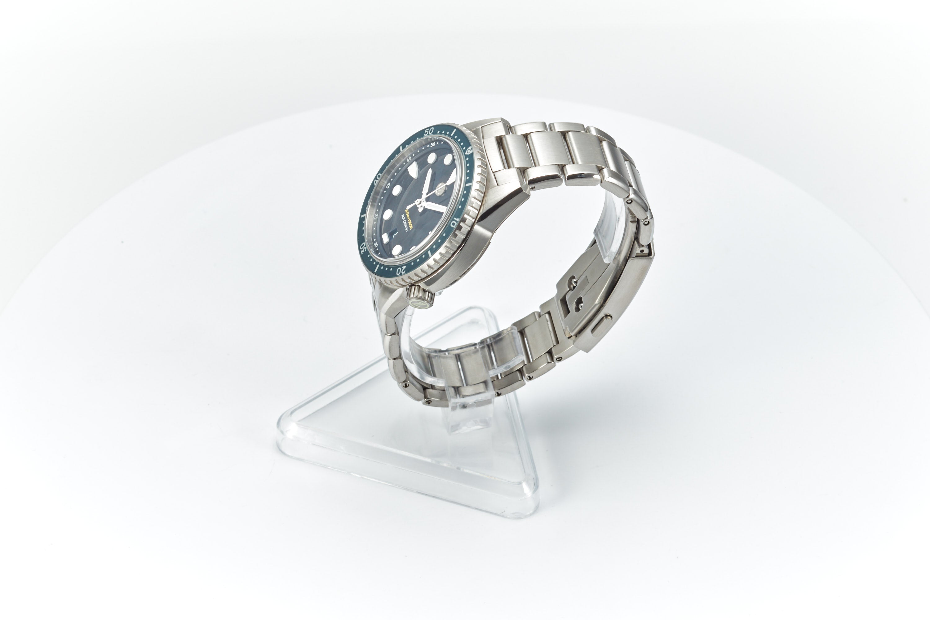 Mako 300m Diver 'Falcon's Eye'