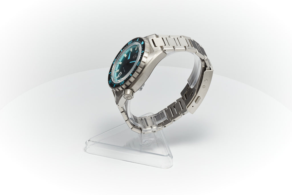 Thresher 44mm 'Azure'
