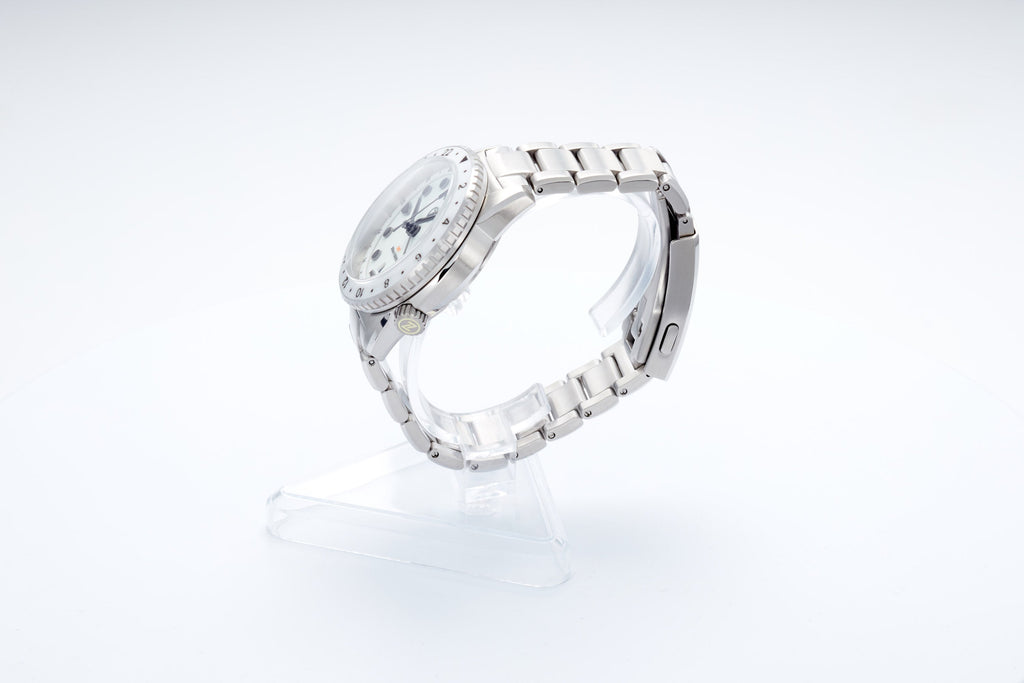 Mako 300m GMT 'Frost'