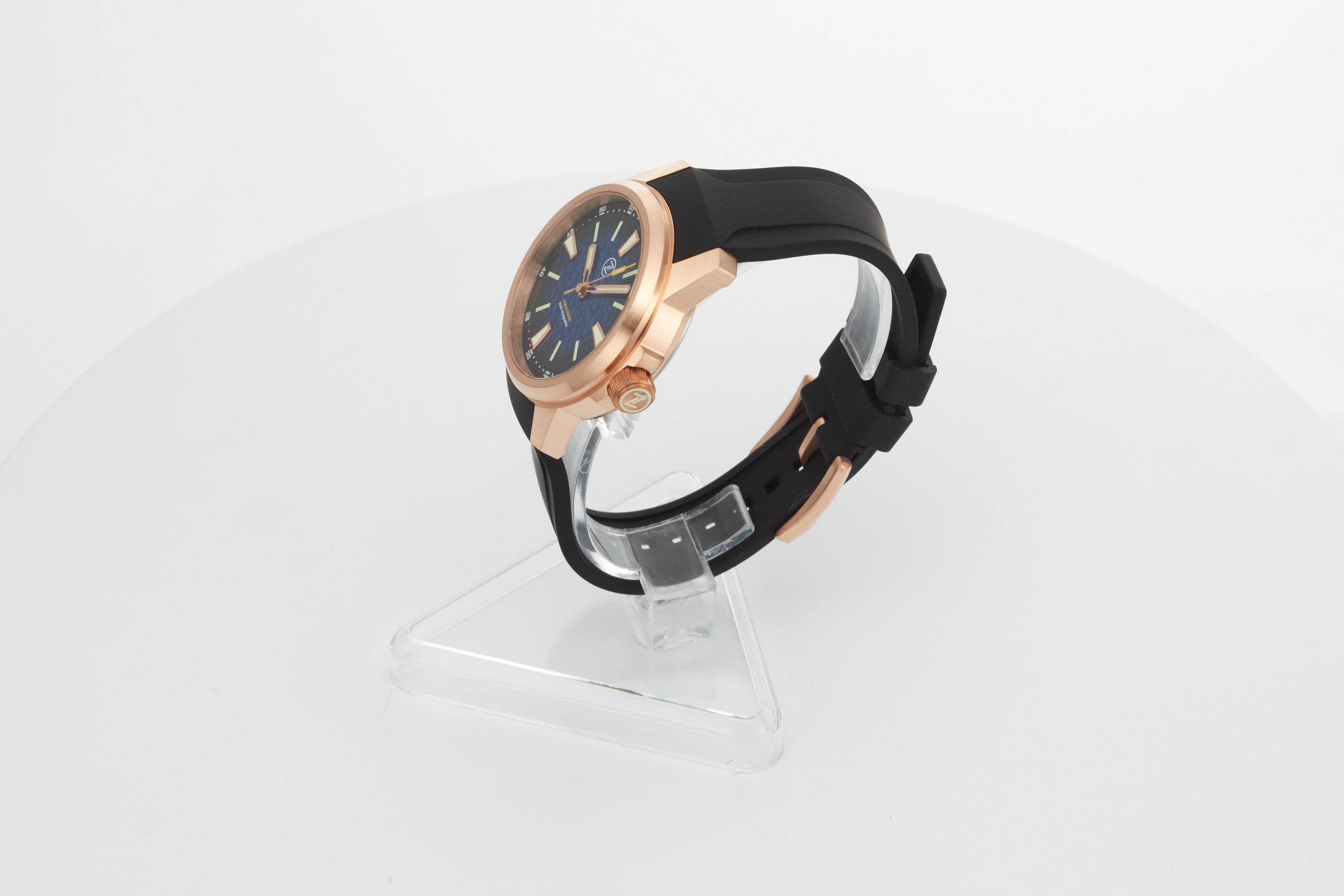 Aurora Field 38mm Br 'Hammered Blue'