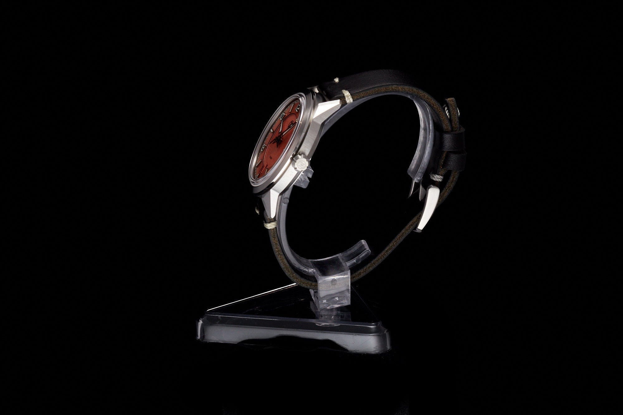 Comet 39mm 'Salmon'
