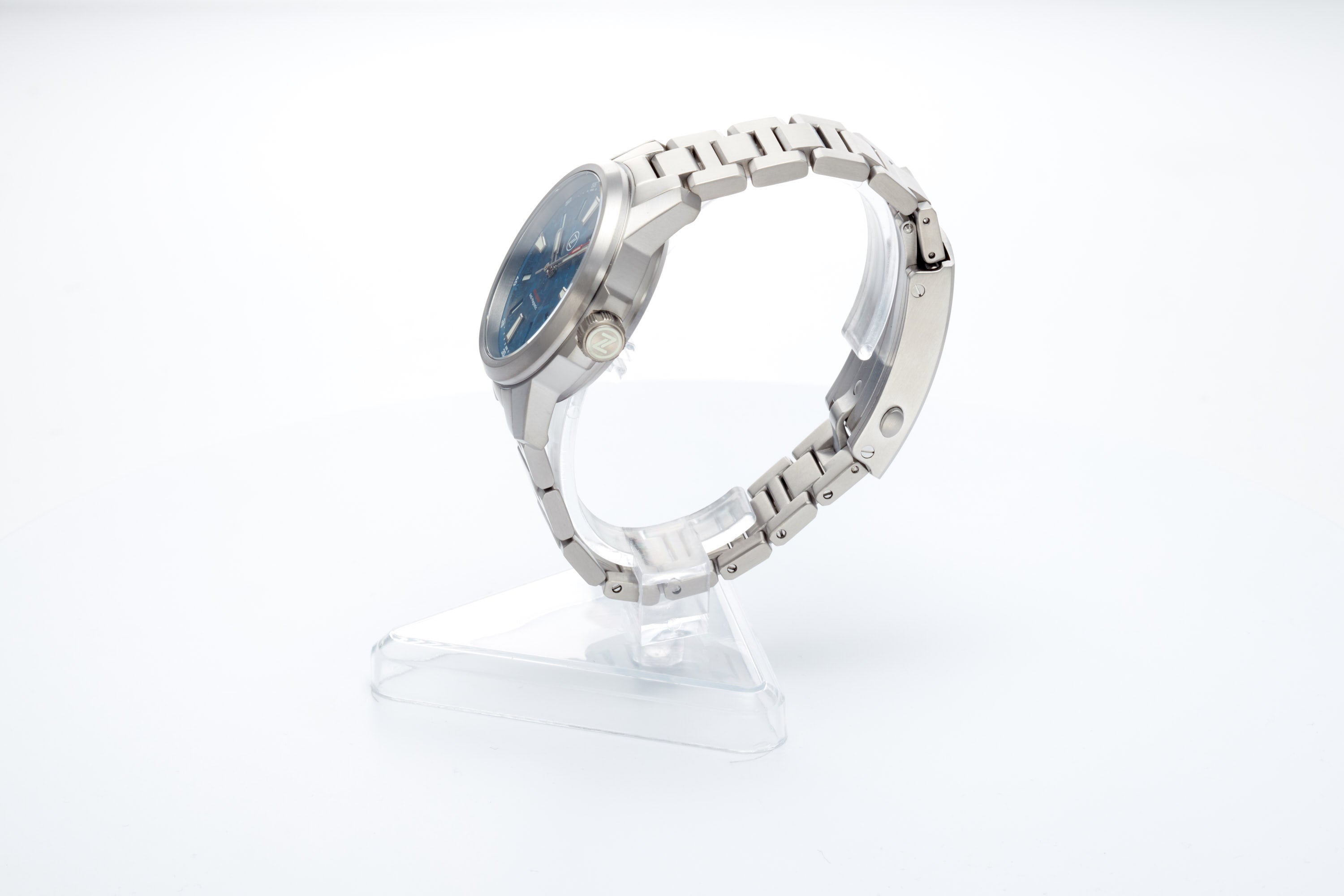 Aurora Field 38mm Ti 'Crystallised Ti' Limited Edition