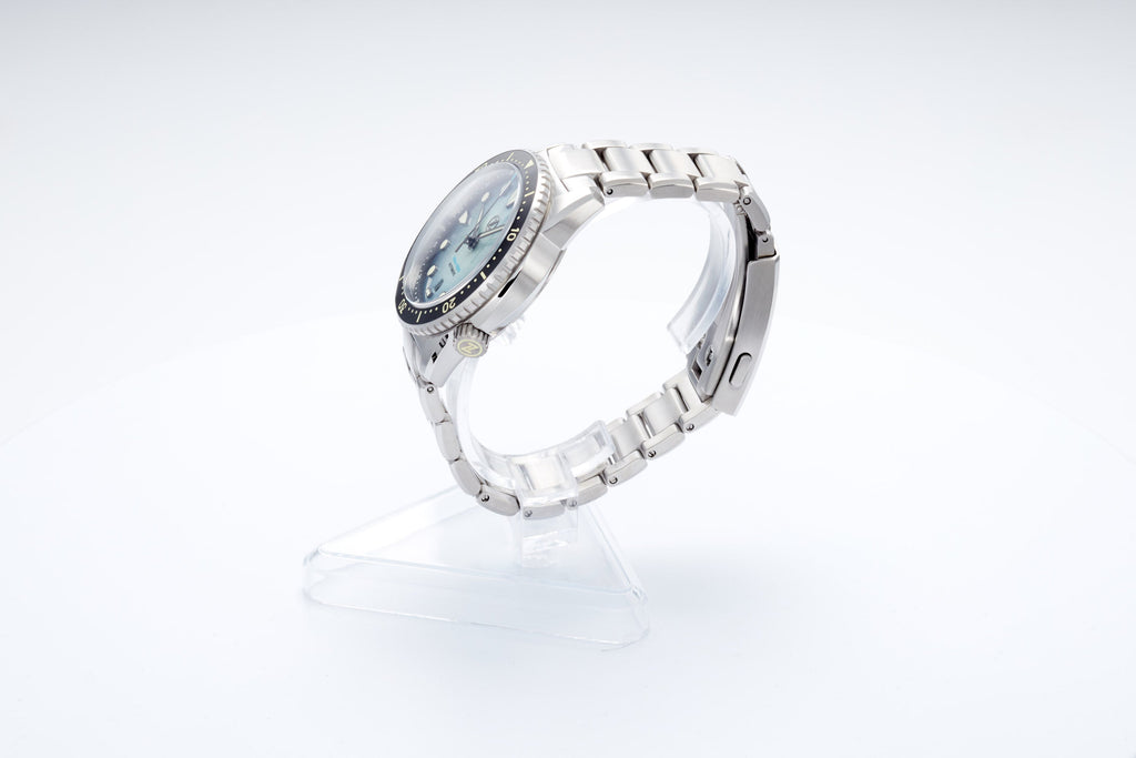 Mako 300m Diver 'Sky Blue'