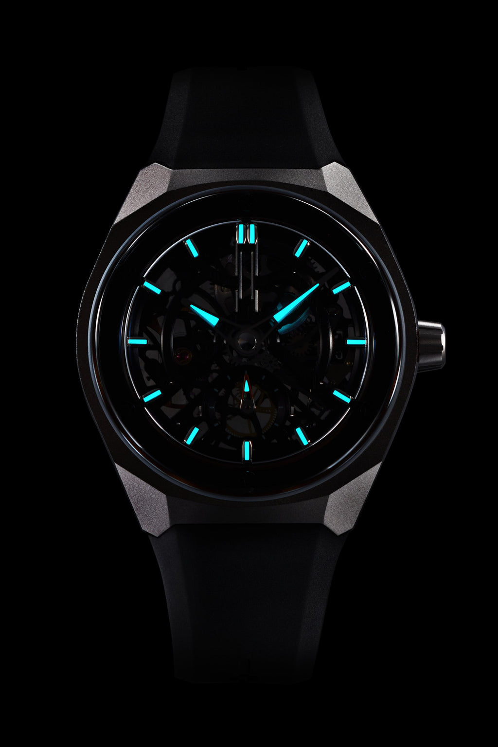 Artemis 'Titanium'