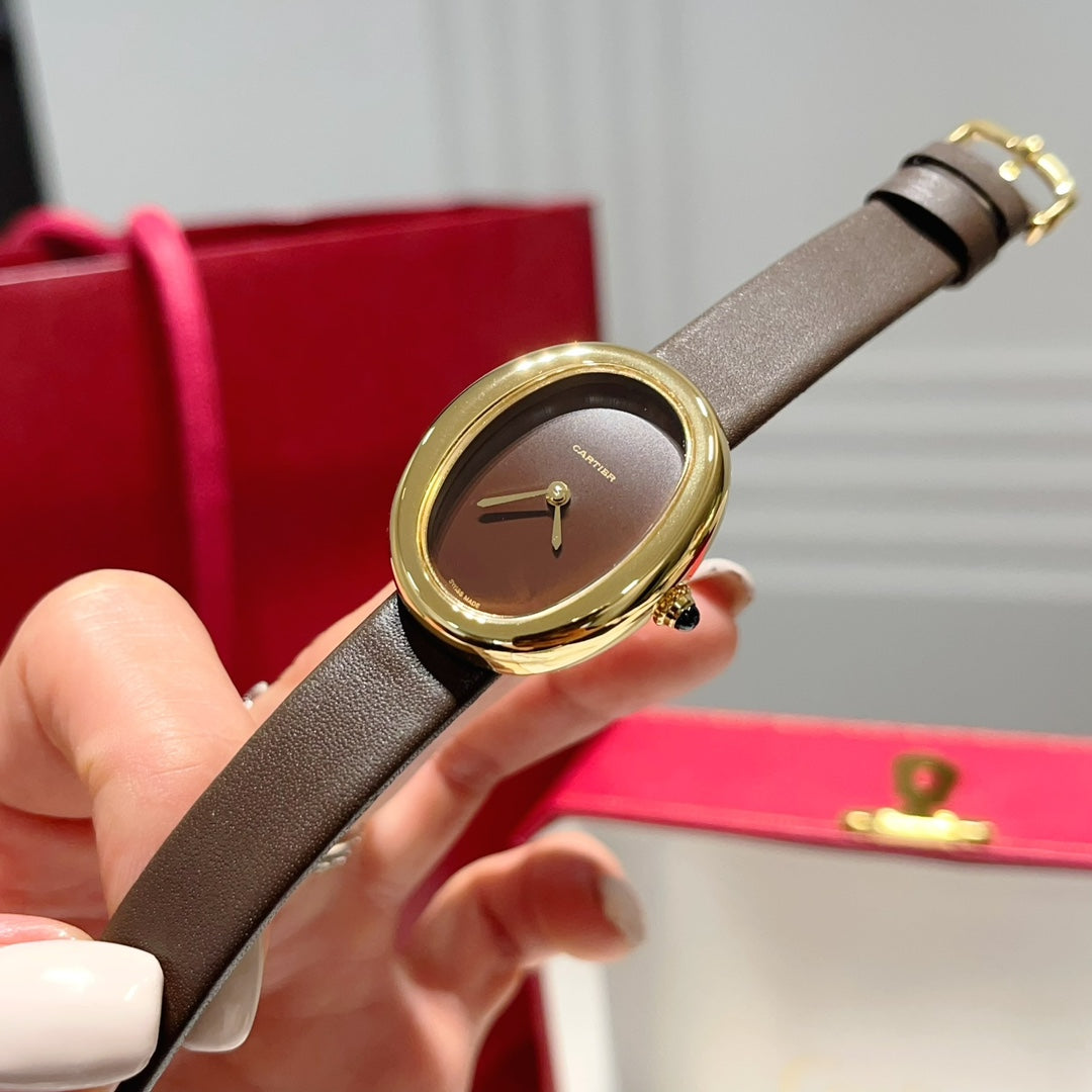 BAIGNOIRE WATCH GOLD CASE AND LEATHER STRAP